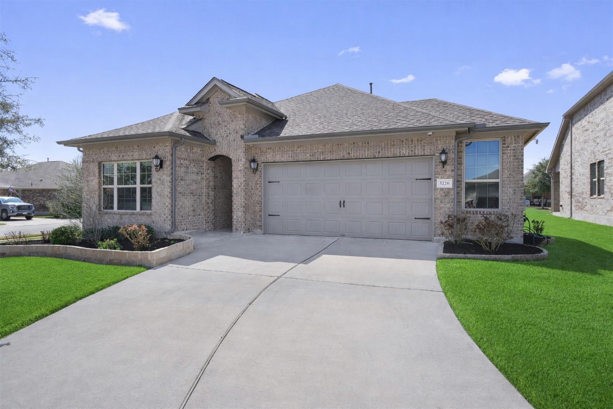 5226 Corelli Fls, Round Rock, TX 78665