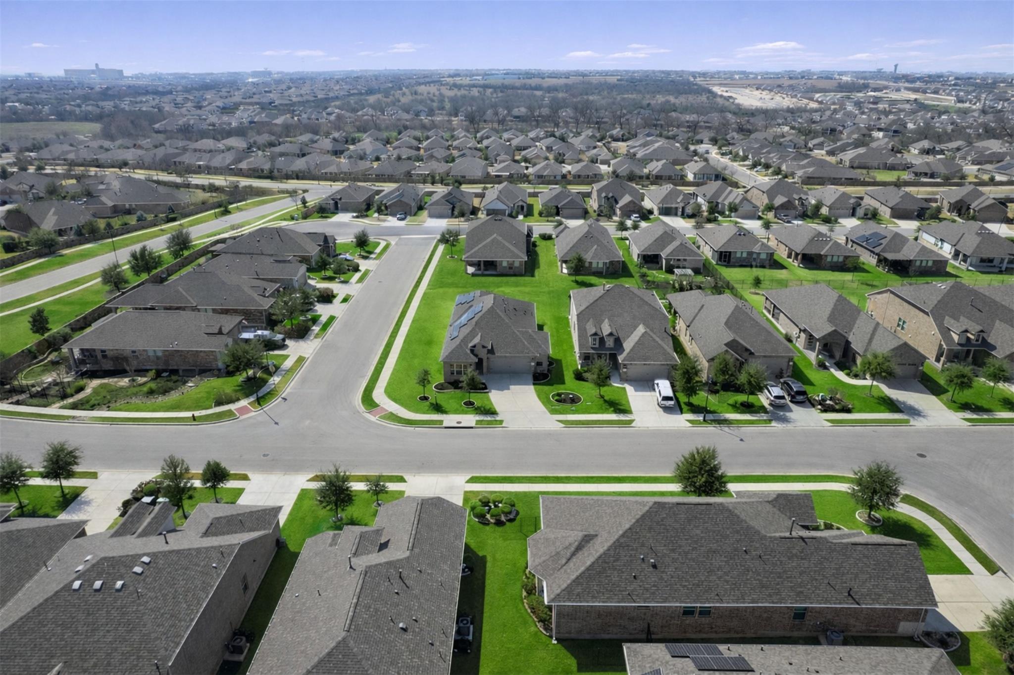 5226 Corelli Fls, Round Rock, TX 78665