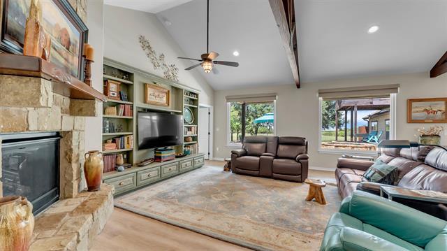 288 Lehne, Buchanan Dam, TX 78609