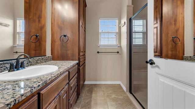 288 Lehne, Buchanan Dam, TX 78609