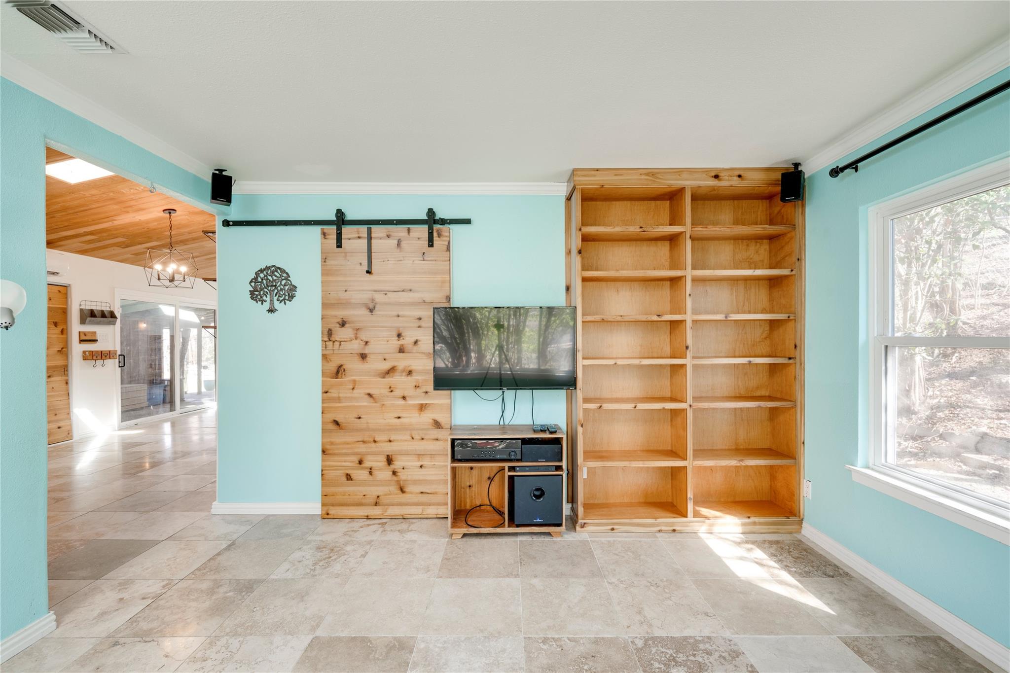 2404 Barton Skwy, Austin, TX 78704