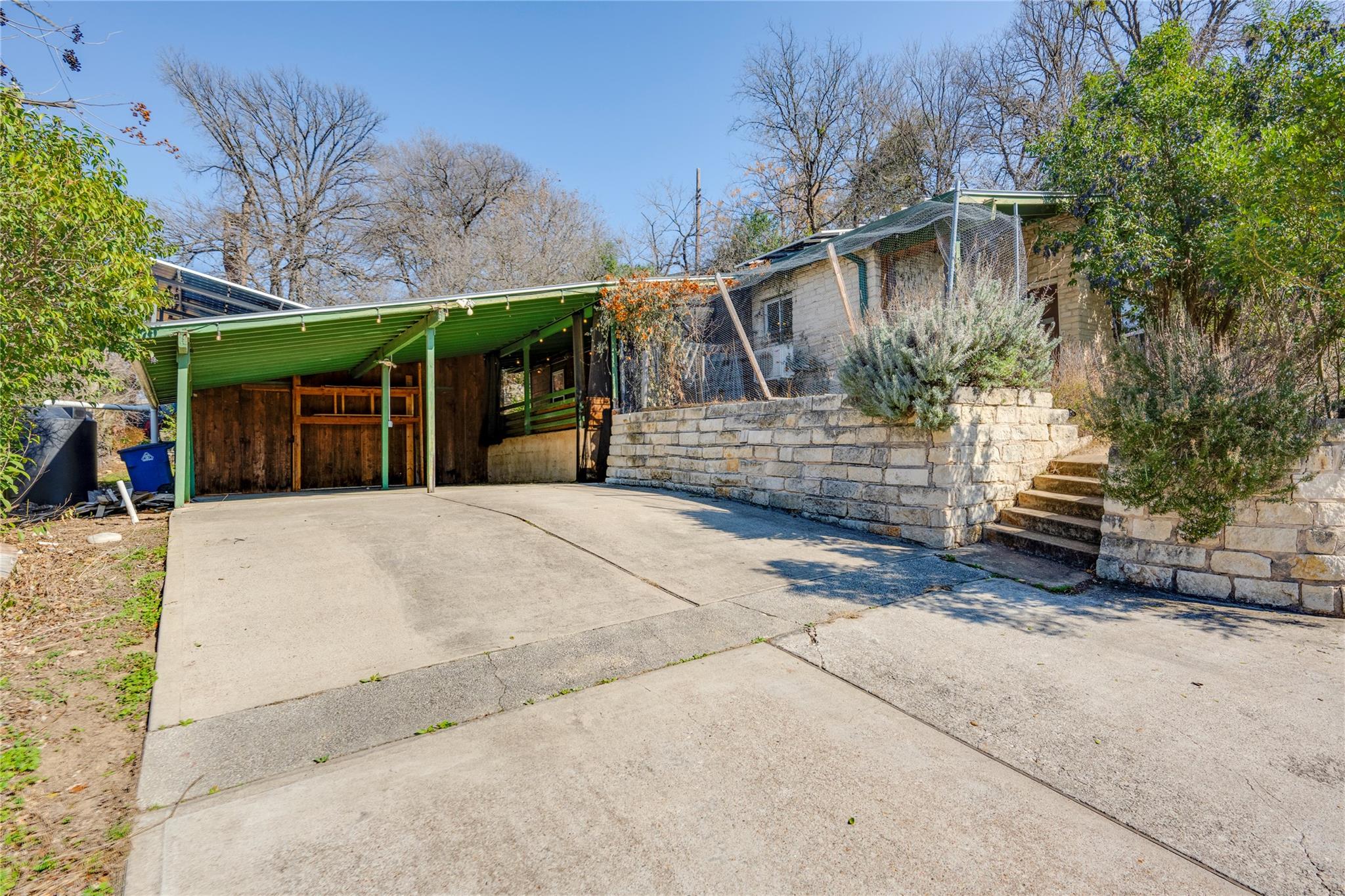 2404 Barton Skwy, Austin, TX 78704