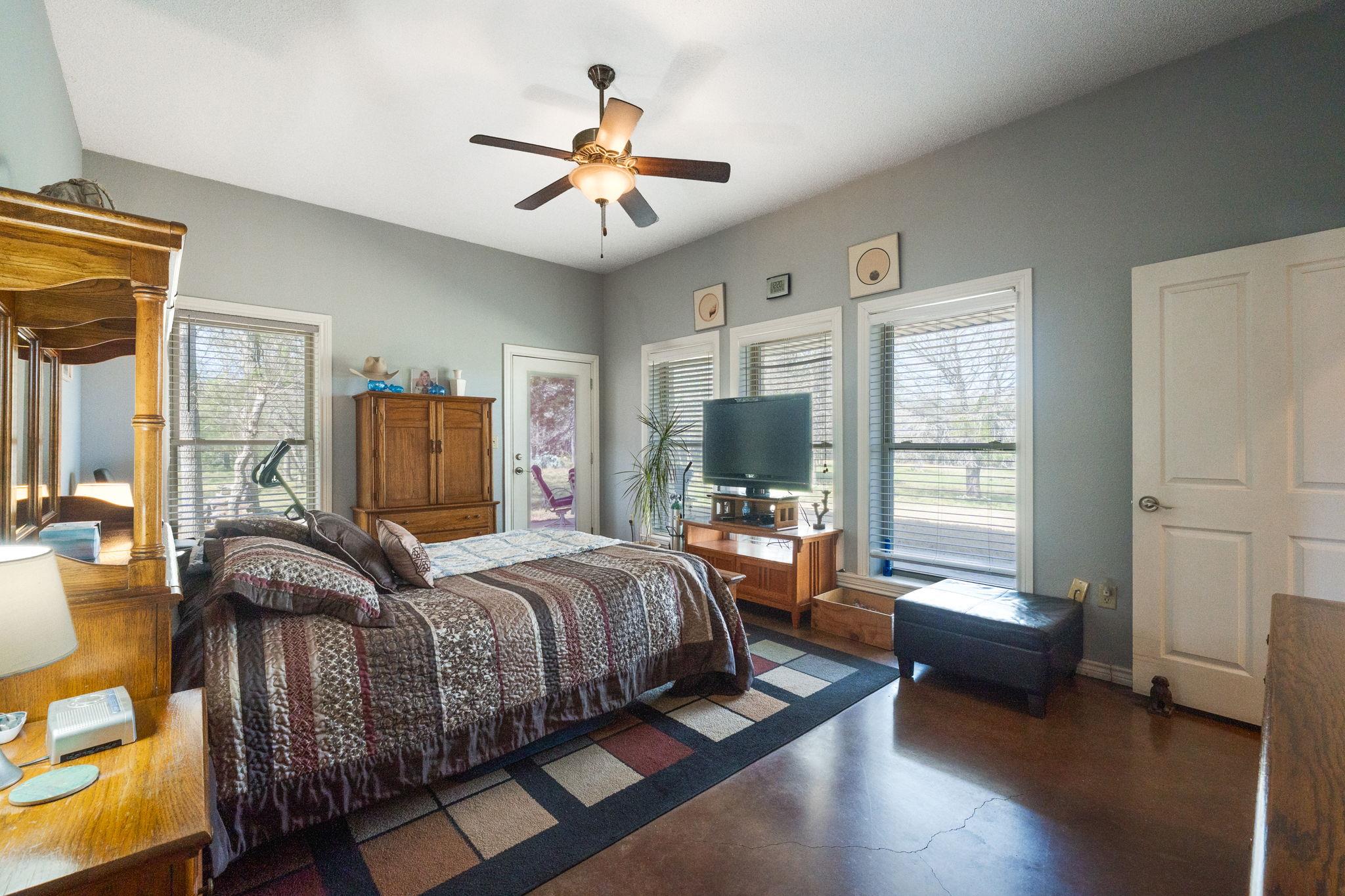 8089 E FM 580 E, Kempner, TX 76539