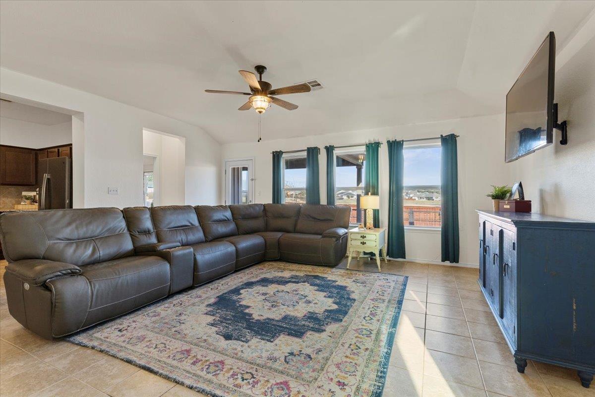 137 Fire Wheel Pass, Liberty Hill, TX 78642