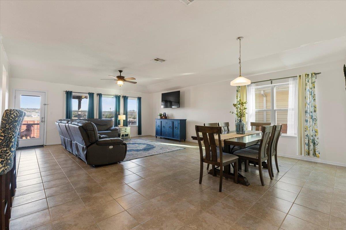 137 Fire Wheel Pass, Liberty Hill, TX 78642