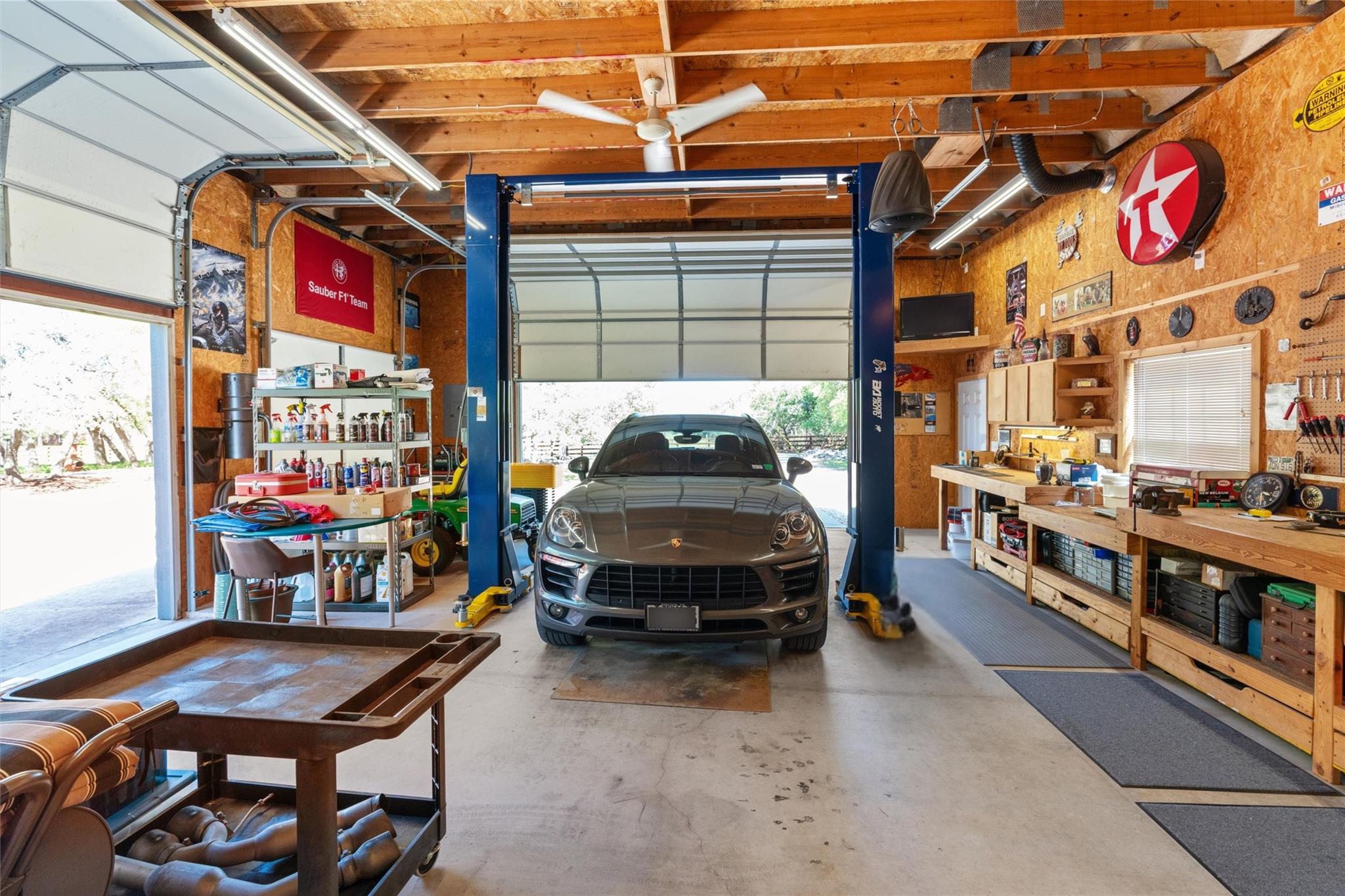 200 Four T Ranch Rd, Georgetown, TX 78633