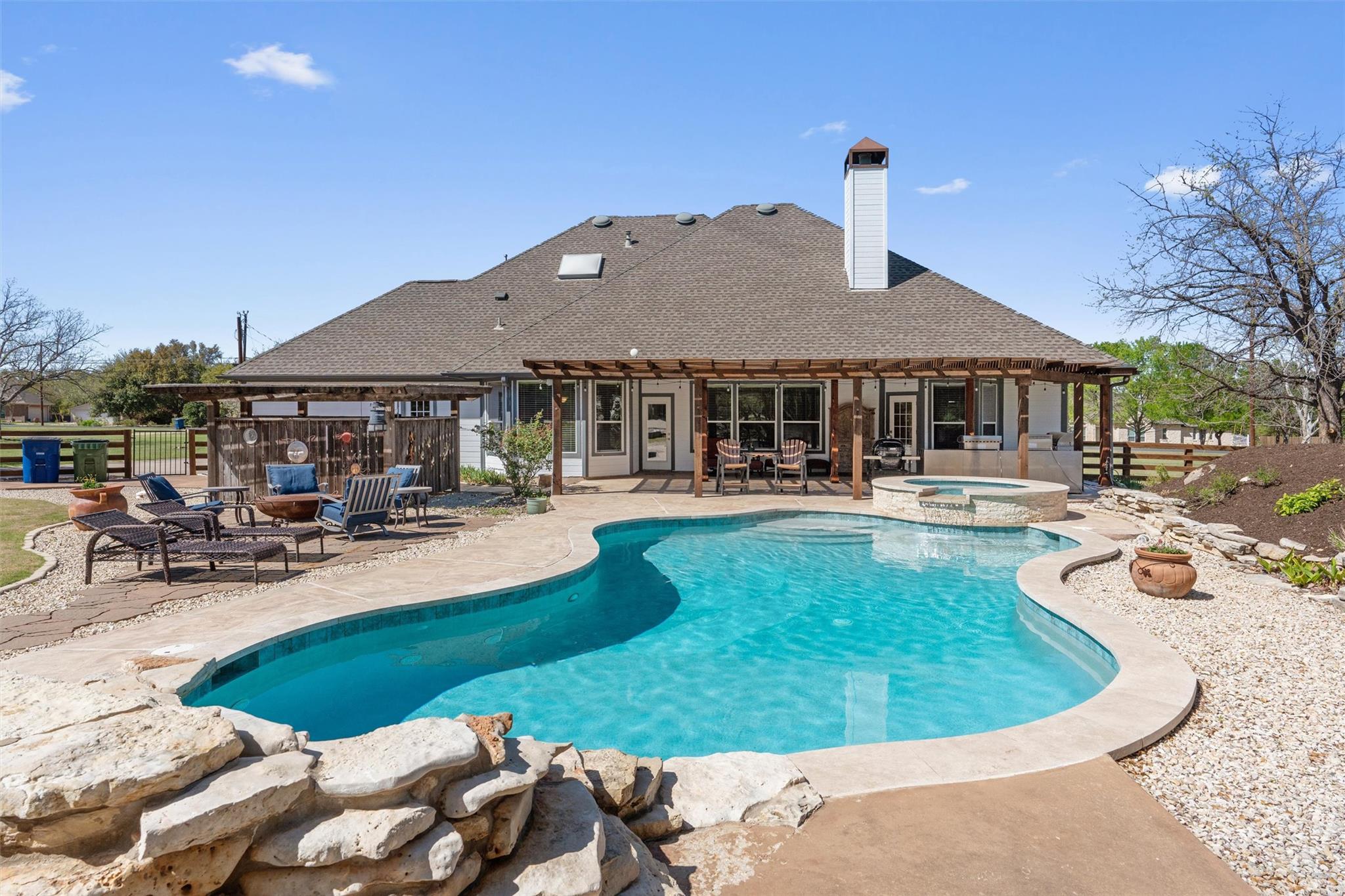 200 Four T Ranch Rd, Georgetown, TX 78633