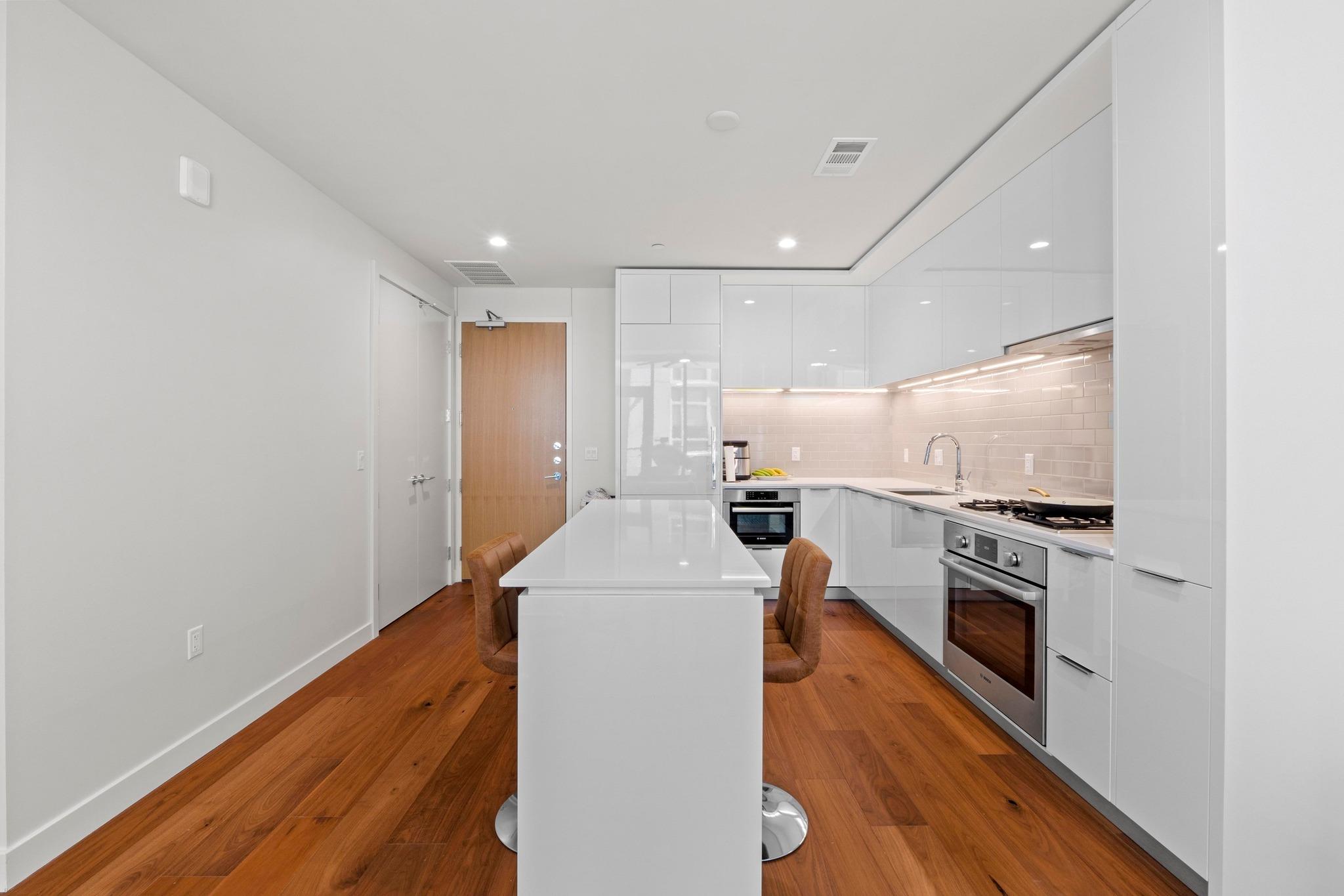 44 East Ave # 1602, Austin, TX 78701