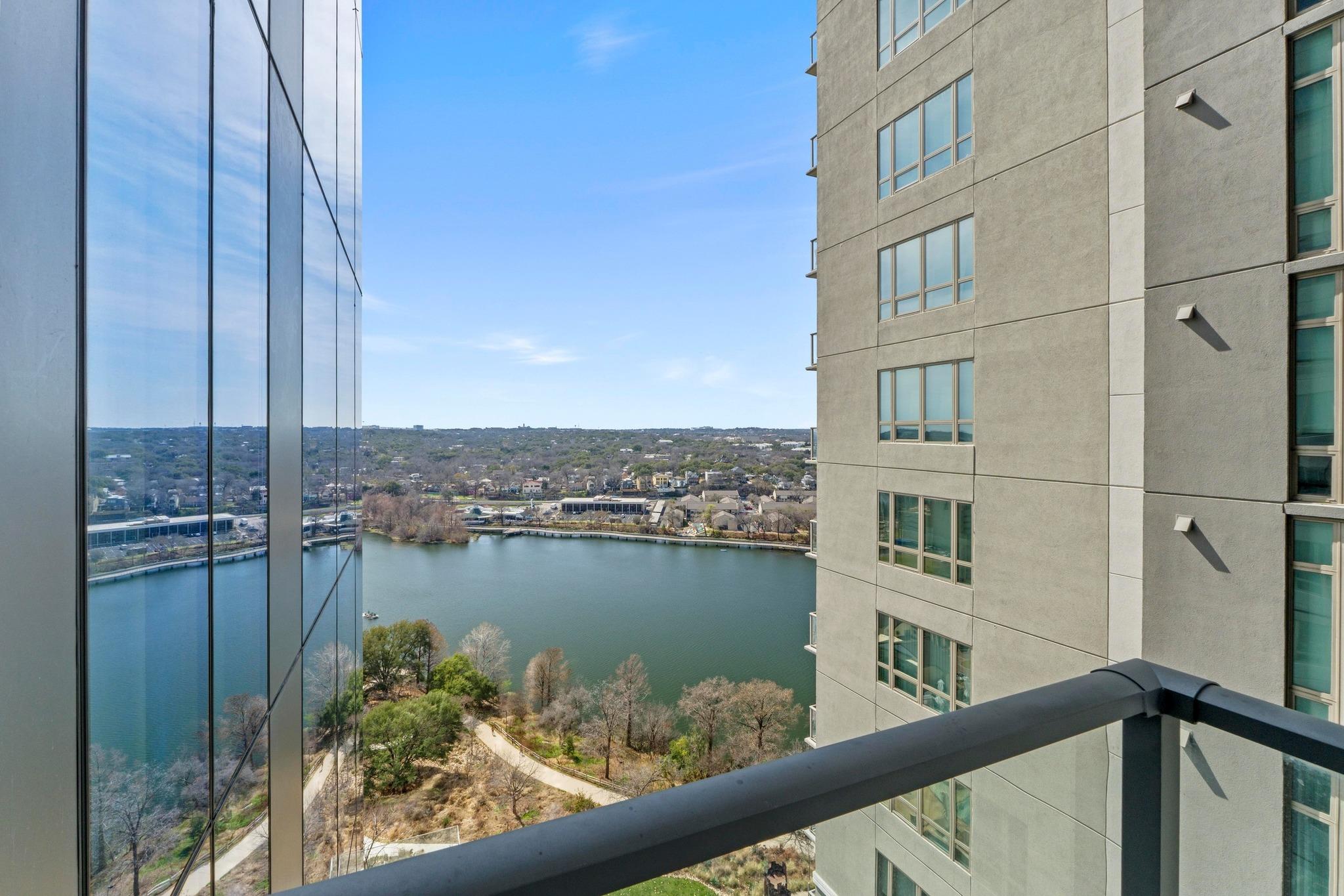 44 East Ave # 1602, Austin, TX 78701