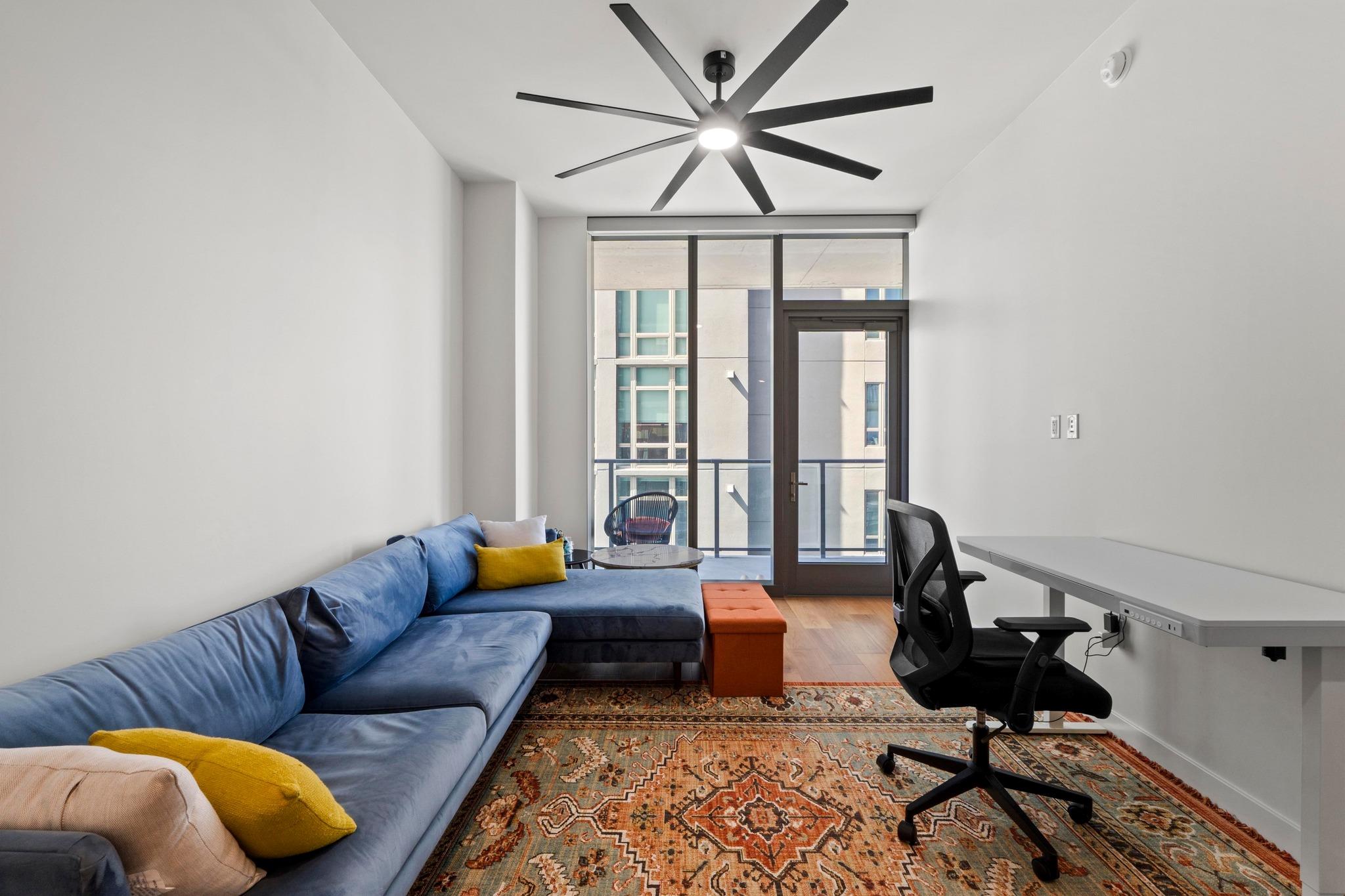 44 East Ave # 1602, Austin, TX 78701