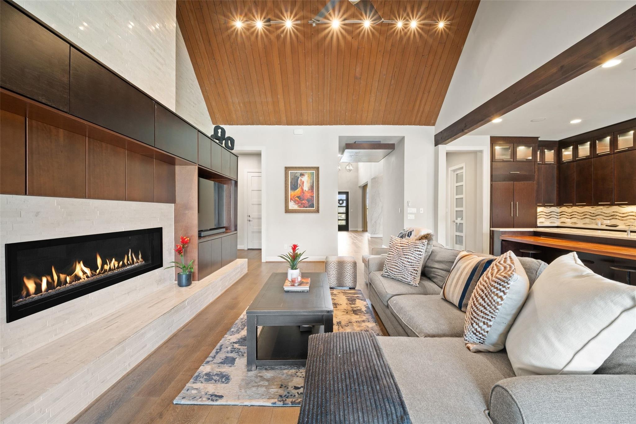 18101 Vistancia Dr, Dripping Springs, TX 78620