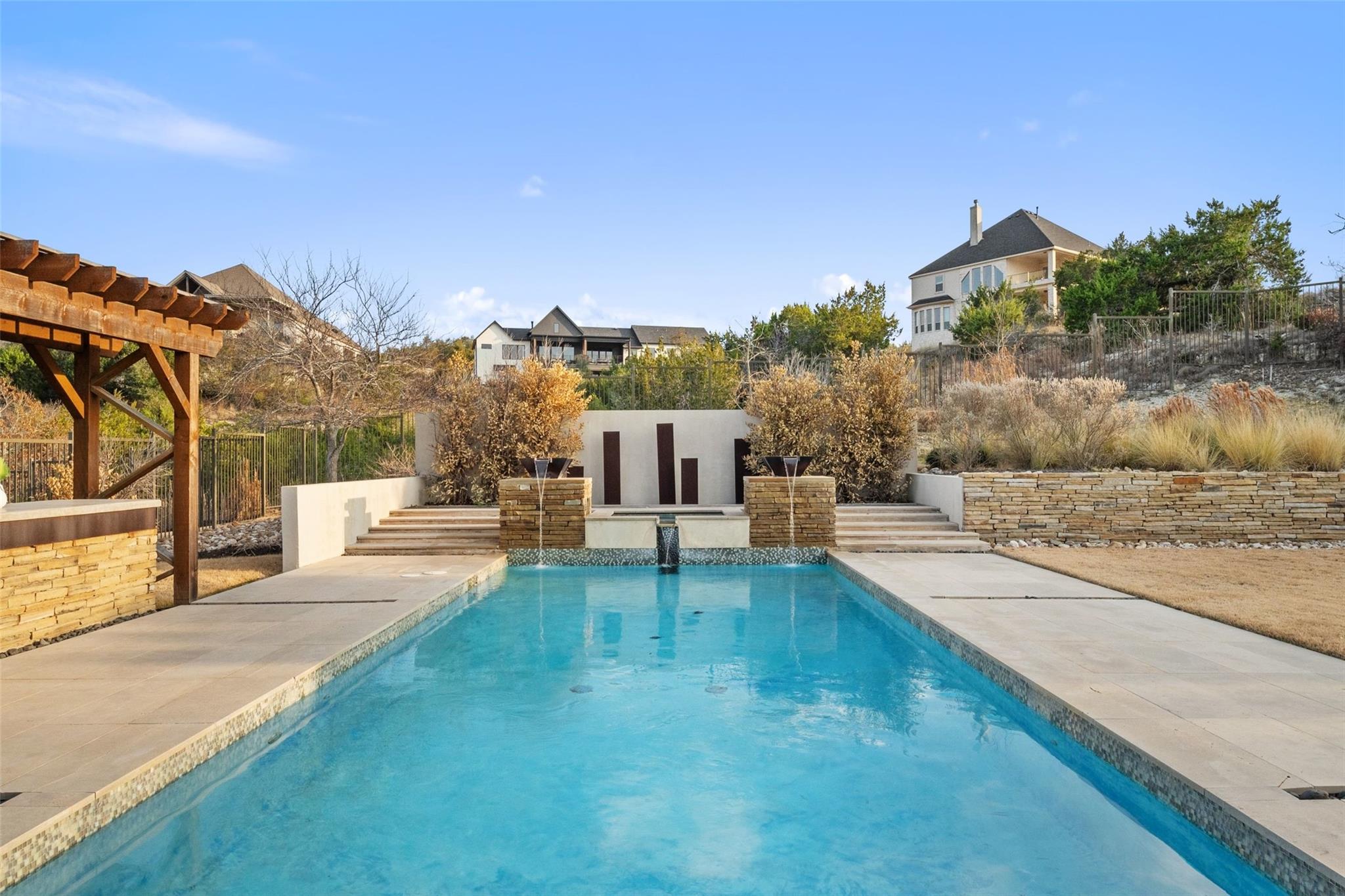 18101 Vistancia Dr, Dripping Springs, TX 78620