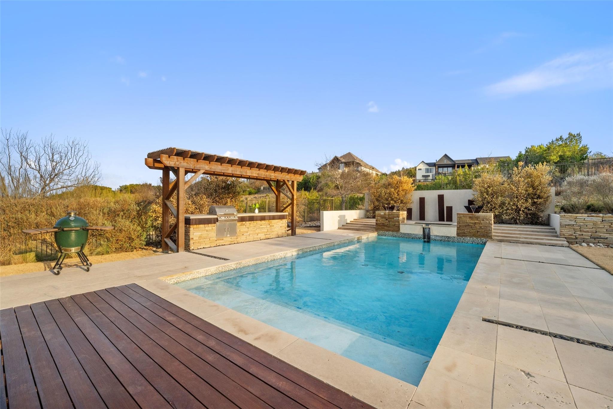 18101 Vistancia Dr, Dripping Springs, TX 78620