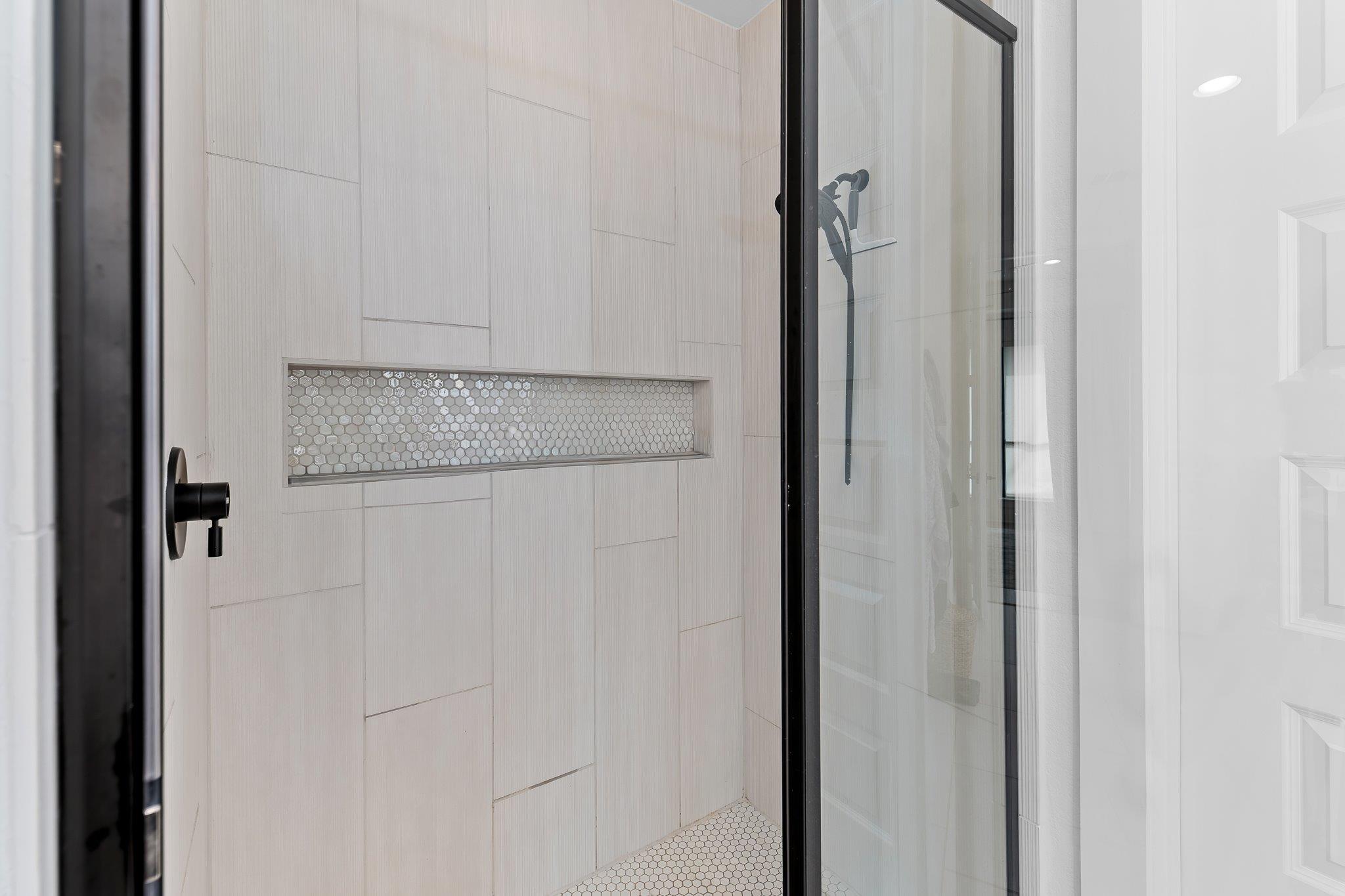 305 Reef Band Drive Dr, Kyle, TX 78640