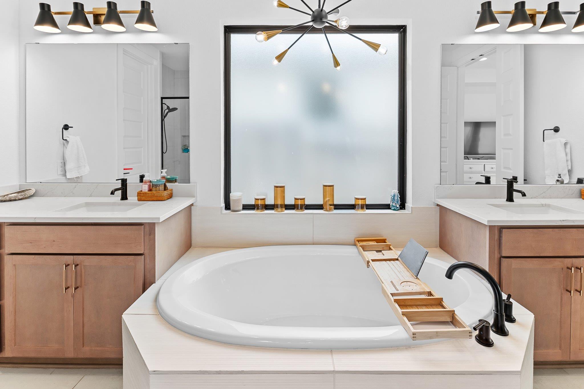 305 Reef Band Drive Dr, Kyle, TX 78640