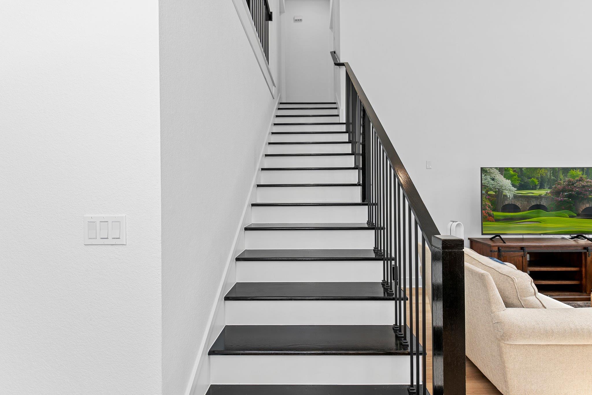 305 Reef Band Drive Dr, Kyle, TX 78640