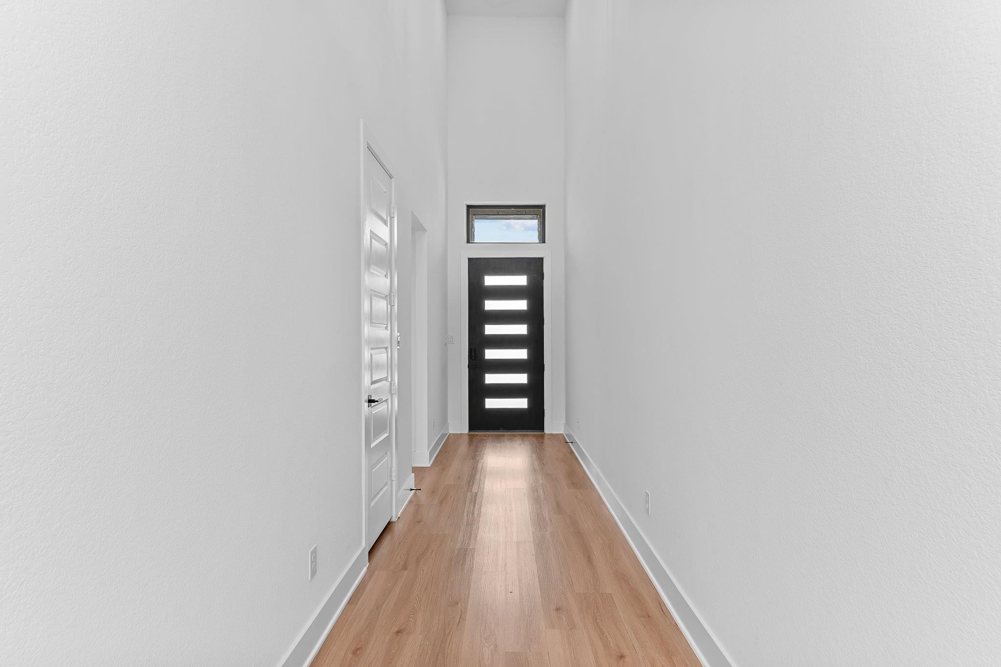 305 Reef Band Drive Dr, Kyle, TX 78640