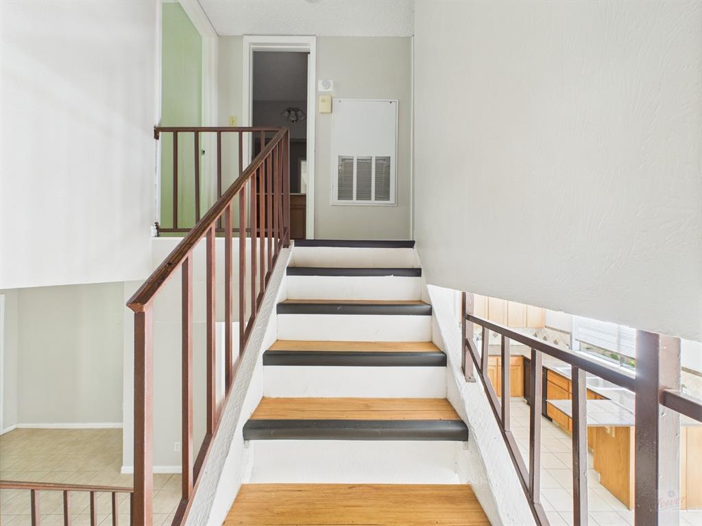 9520 Quail Village Ln, Austin, TX 78758