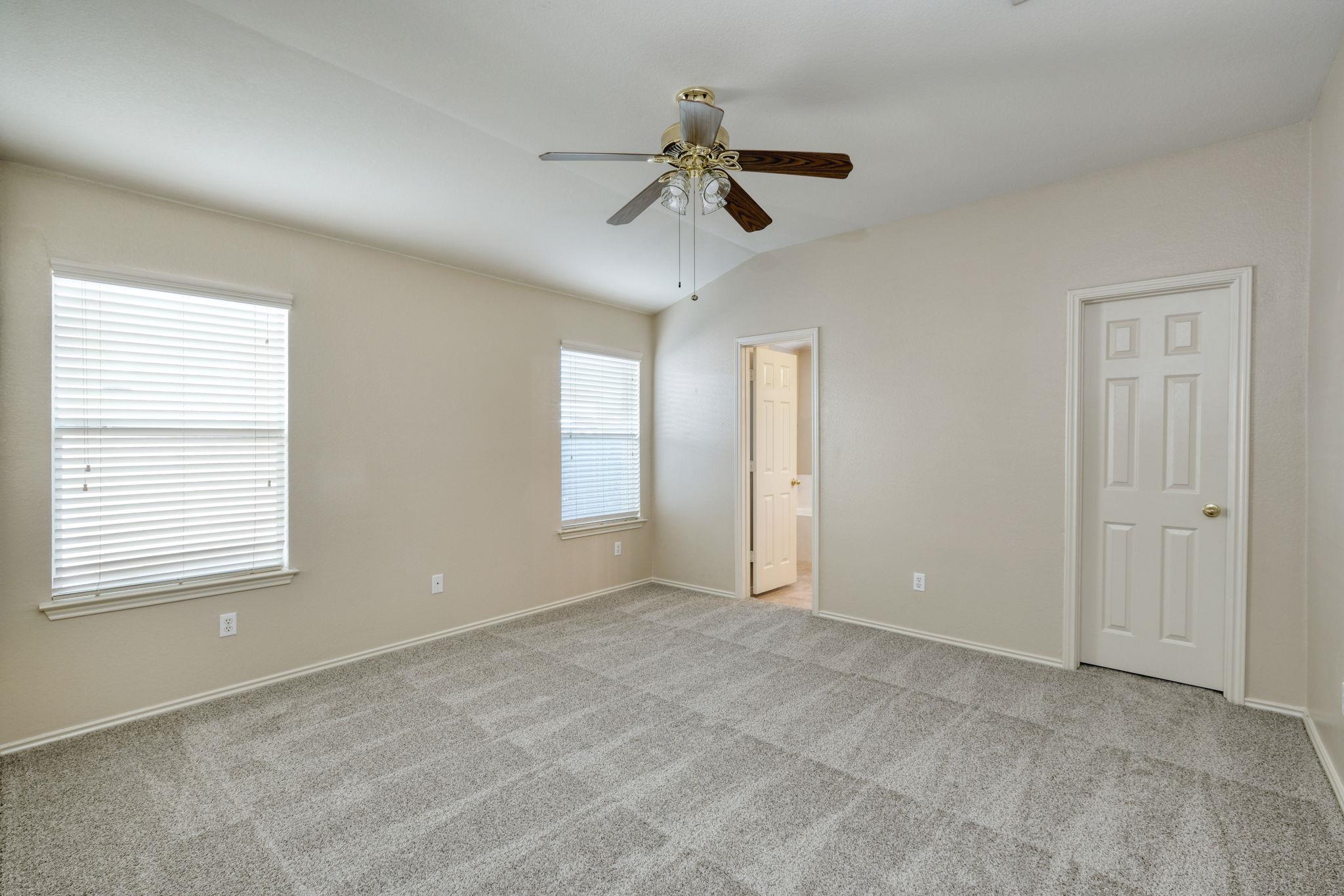 13613 Lyndon B Johnson St, Manor, TX 78653