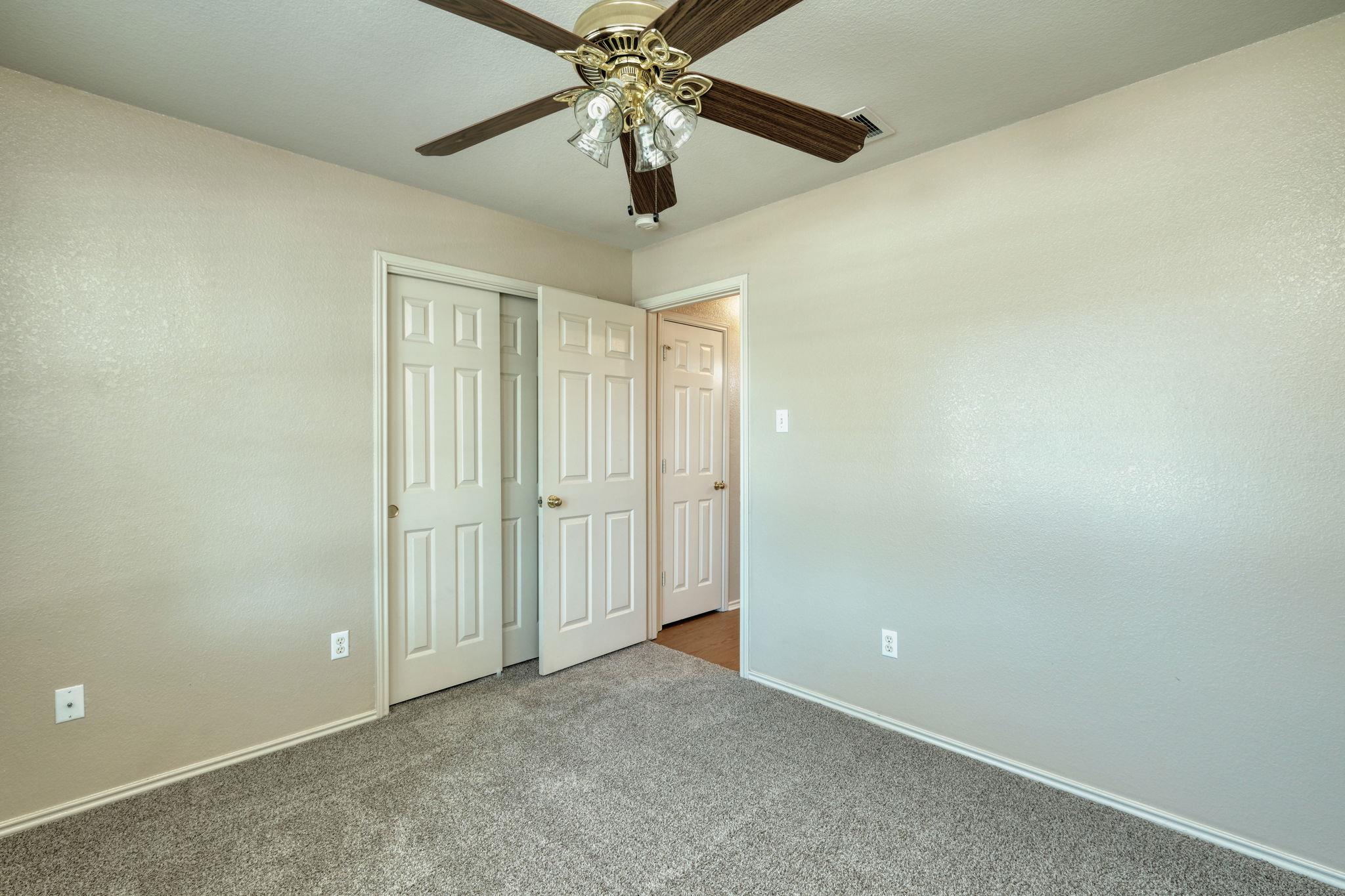 13613 Lyndon B Johnson St, Manor, TX 78653