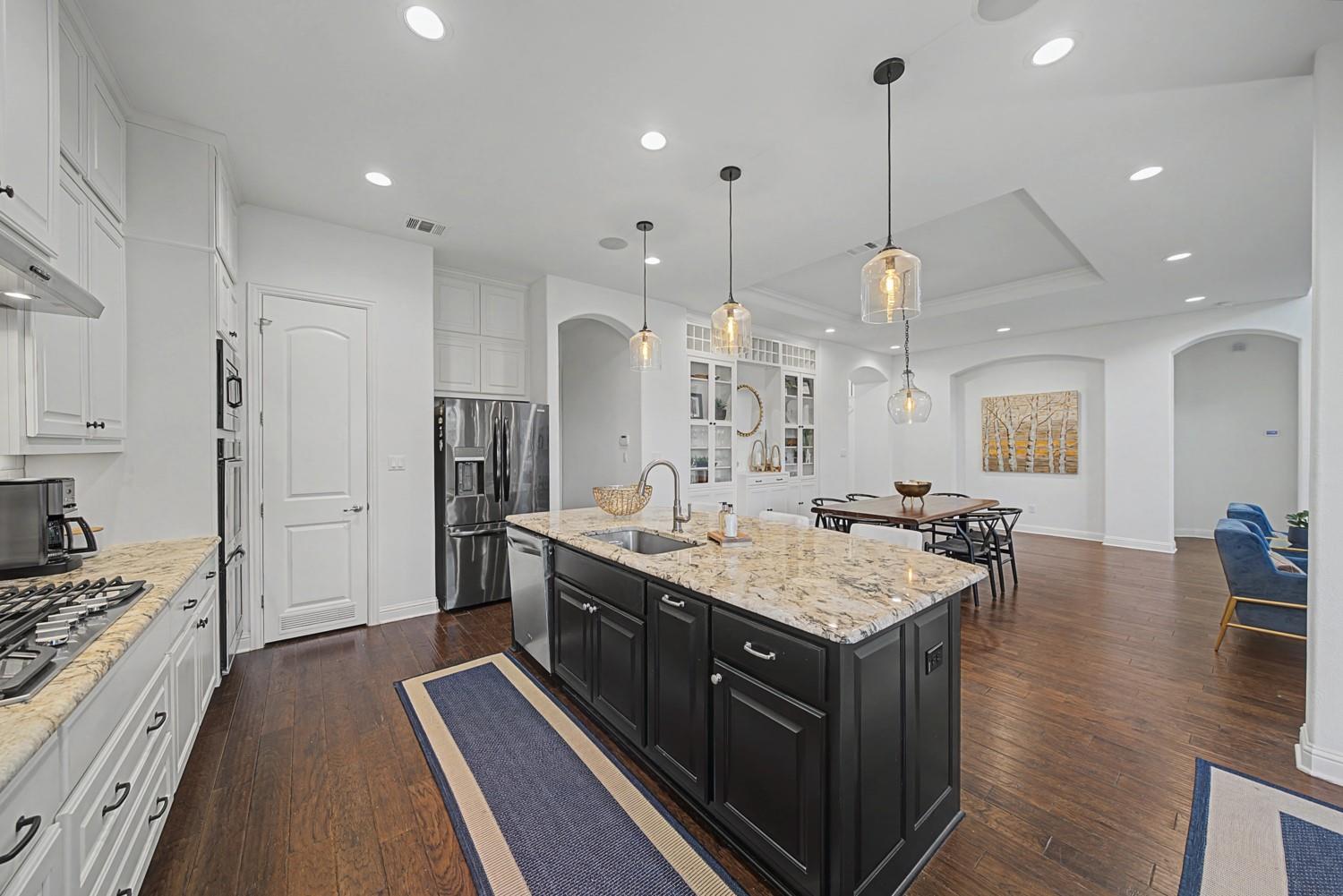 18520 Dewitt Pl, Austin, TX 78738