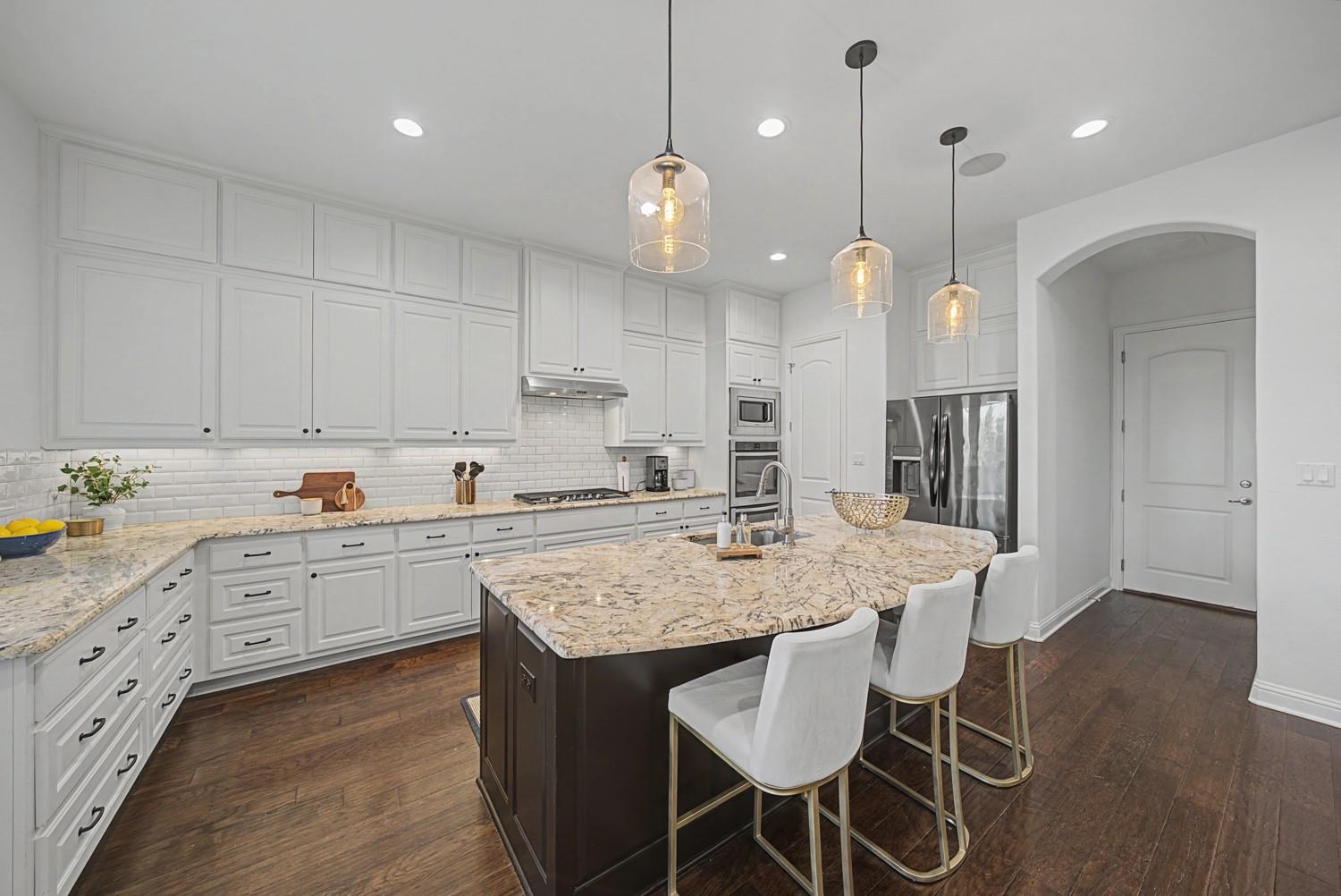 18520 Dewitt Pl, Austin, TX 78738