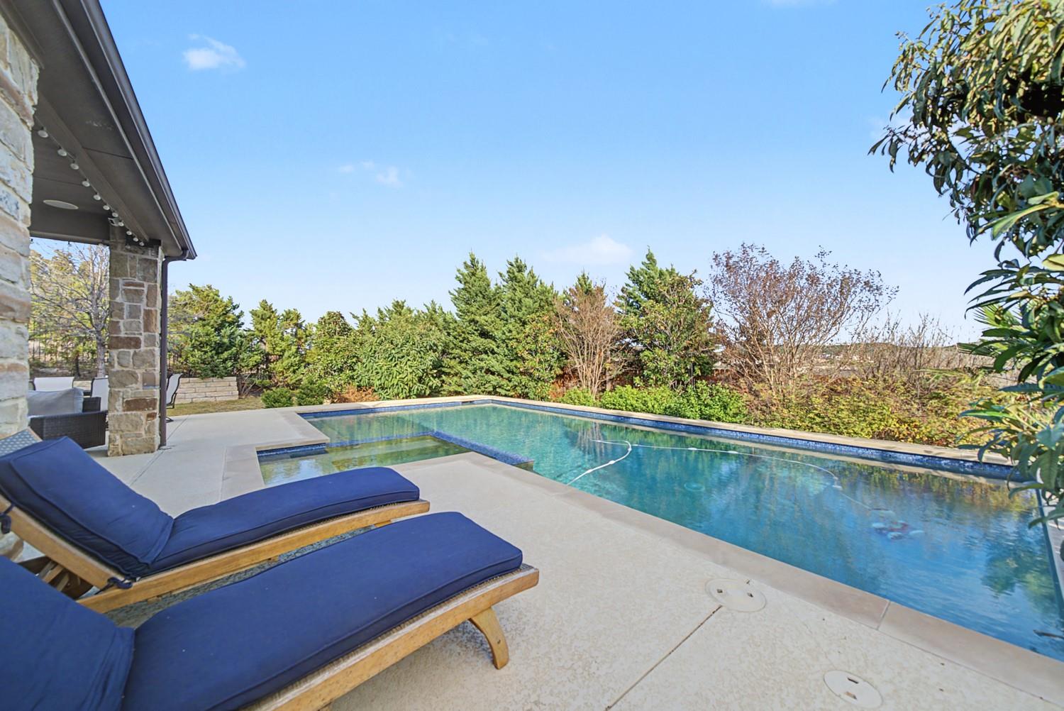 18520 Dewitt Pl, Austin, TX 78738