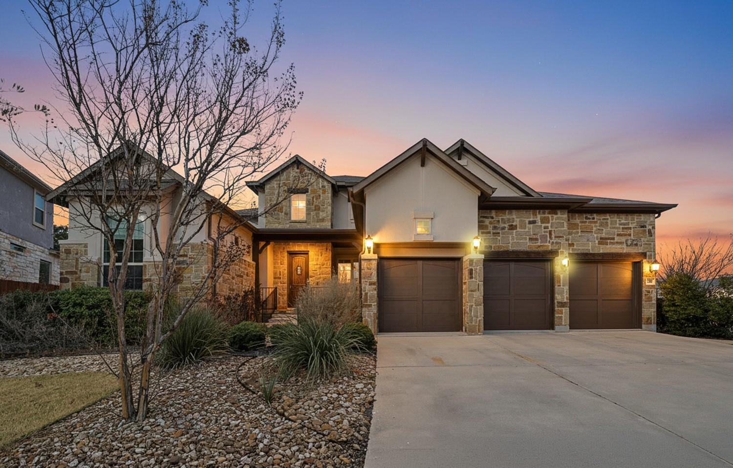 18520 Dewitt Pl, Austin, TX 78738