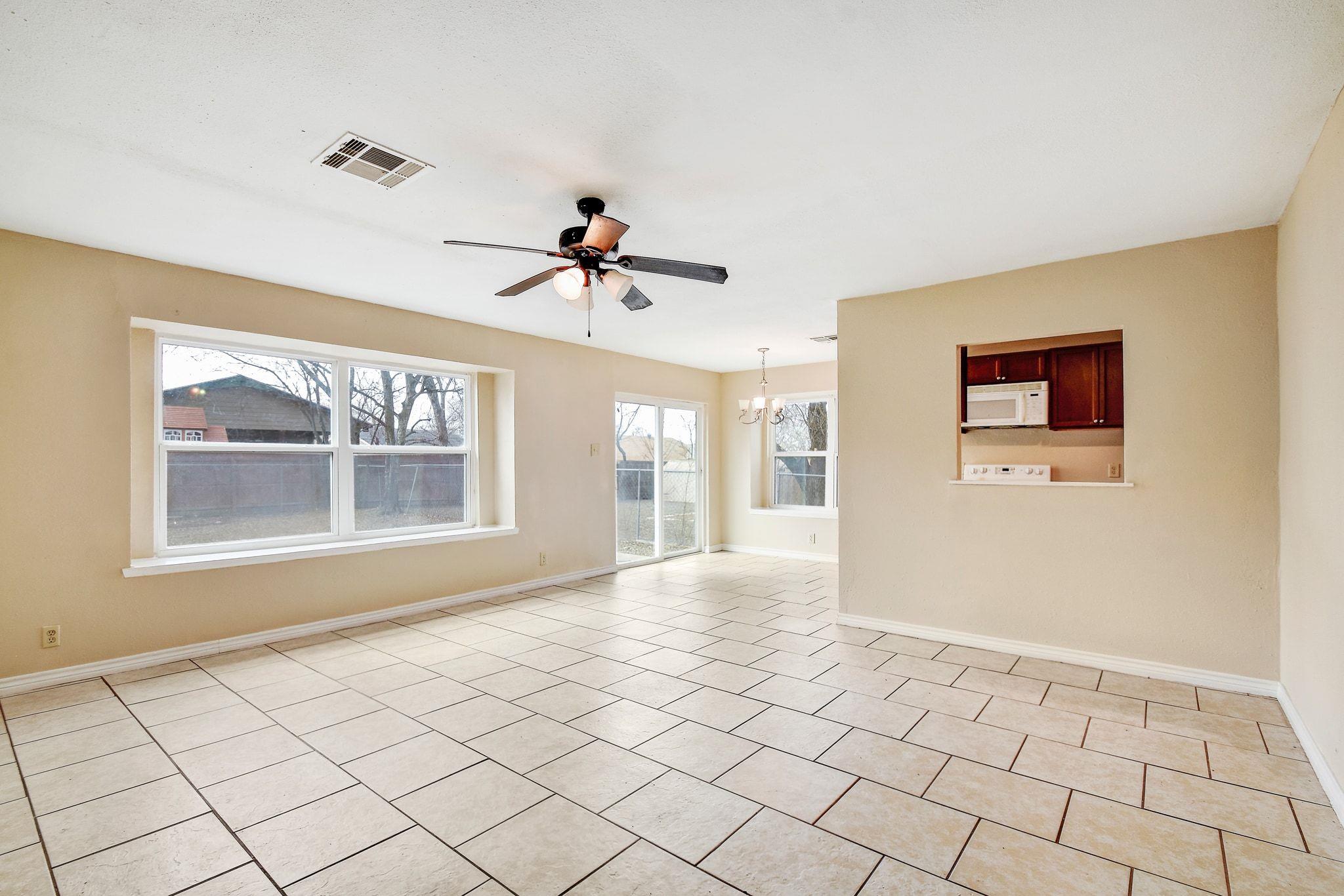 6826 Laguna Norte, San Antonio, TX 78239