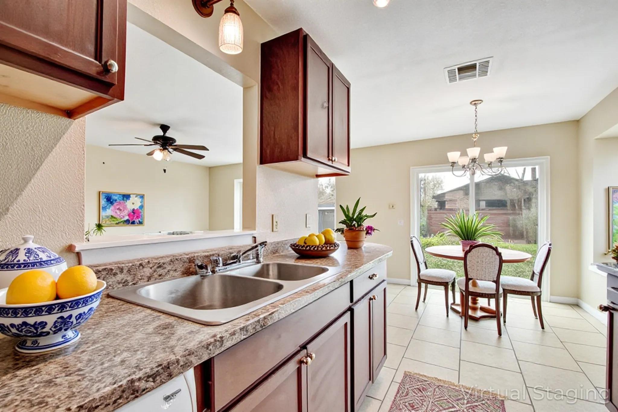 6826 Laguna Norte, San Antonio, TX 78239