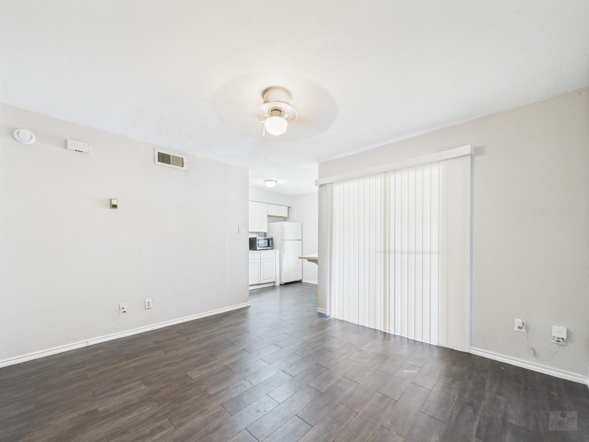 1840 Burton Dr # 141, Austin, TX 78741