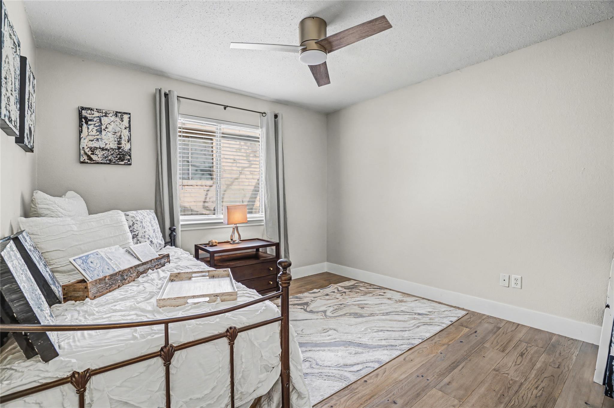 5708 Marchmont Ln, Austin, TX 78749