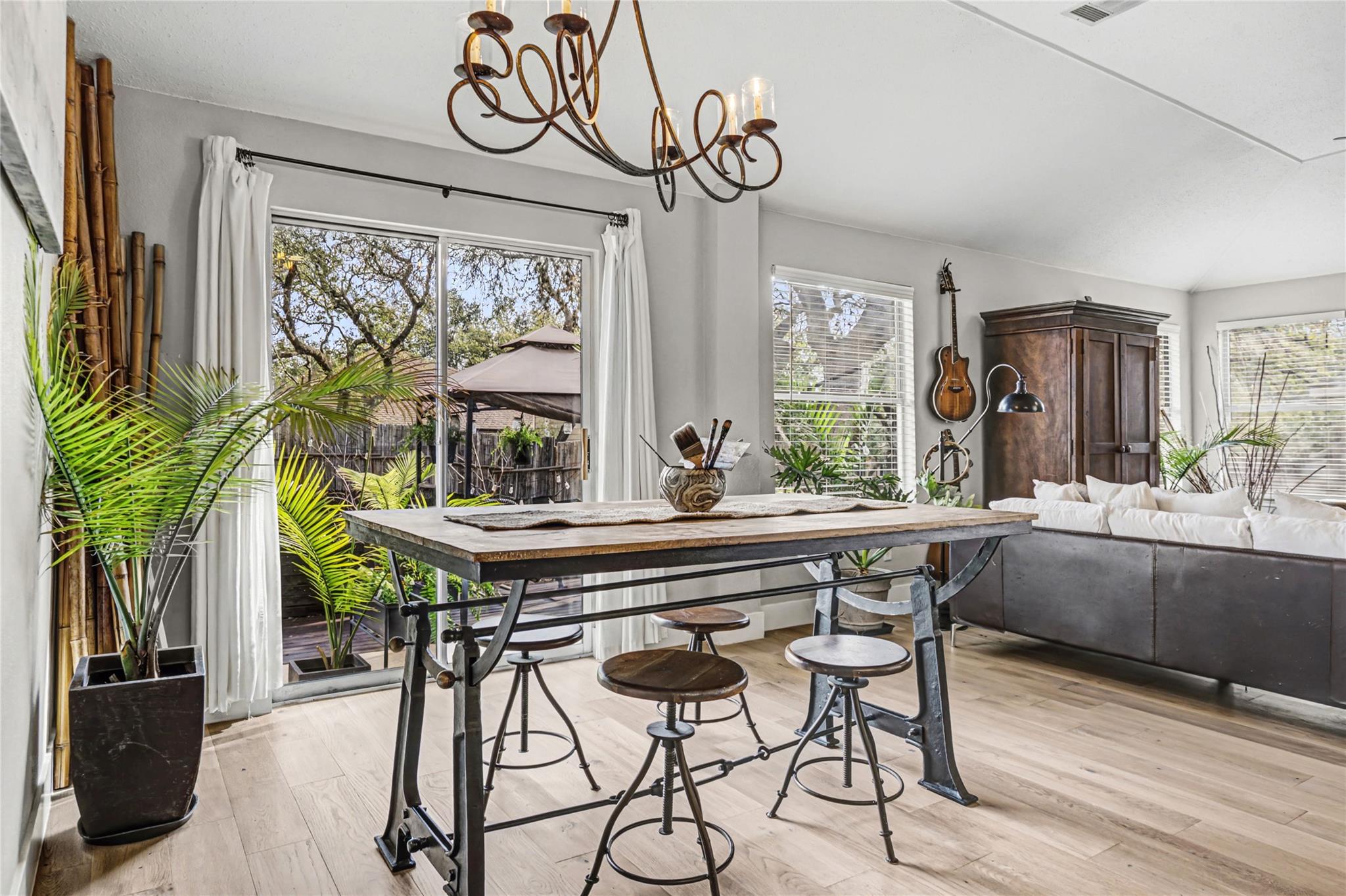 5708 Marchmont Ln, Austin, TX 78749