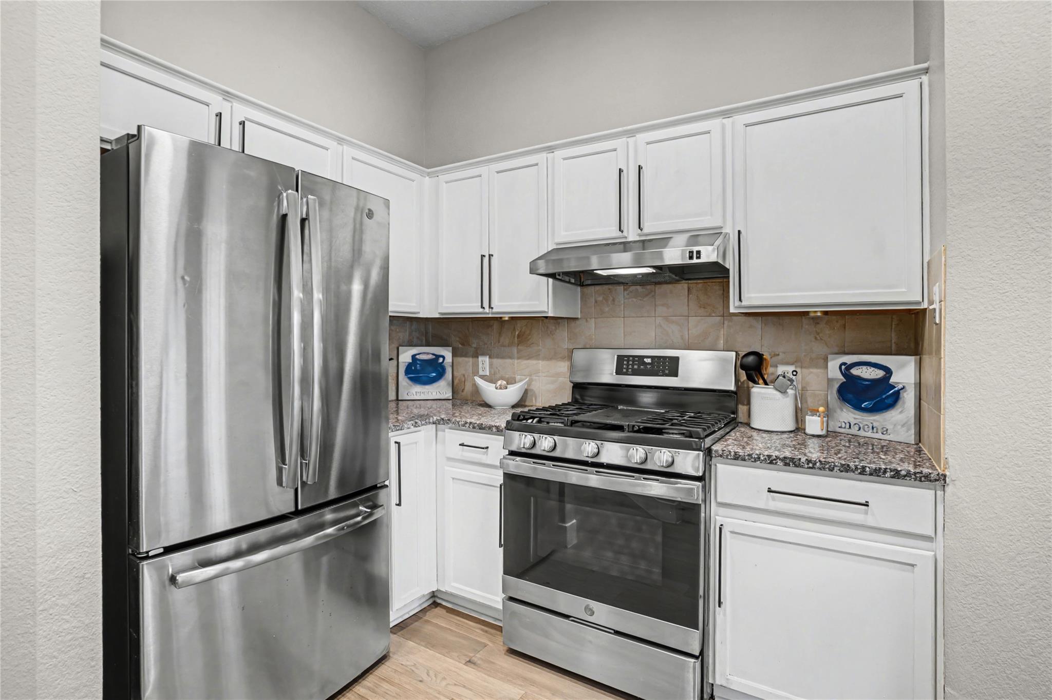 5708 Marchmont Ln, Austin, TX 78749