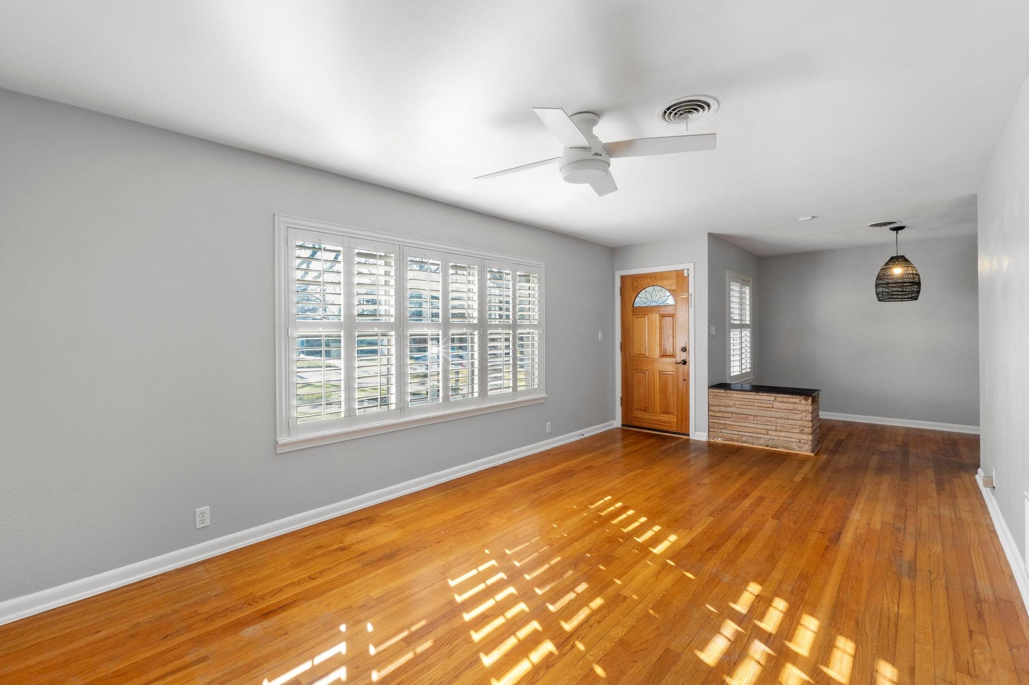 1000 Arcadia Ave, Austin, TX 78757