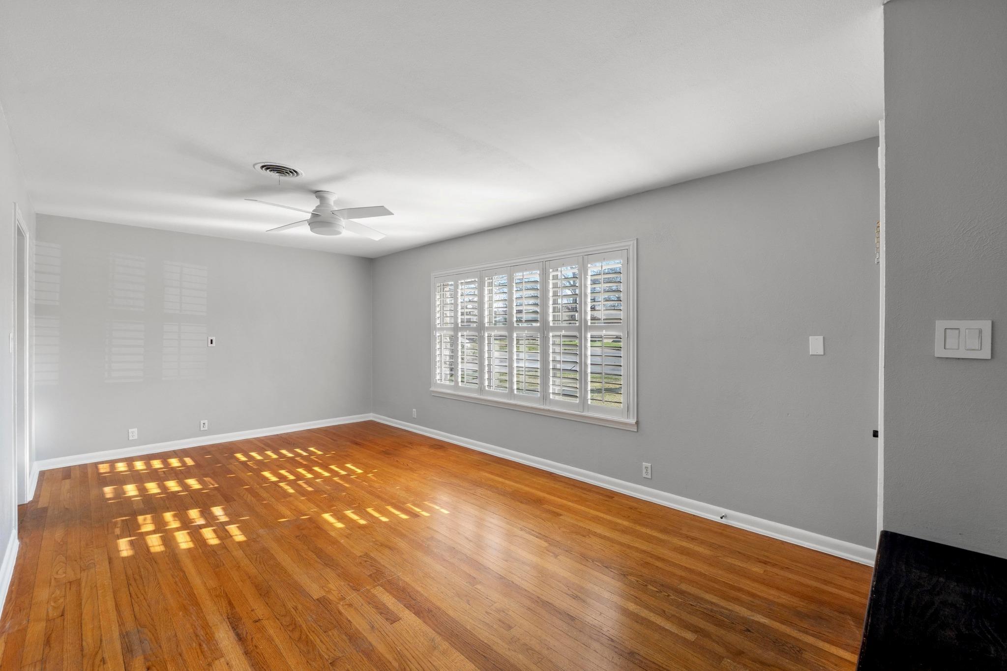 1000 Arcadia Ave, Austin, TX 78757