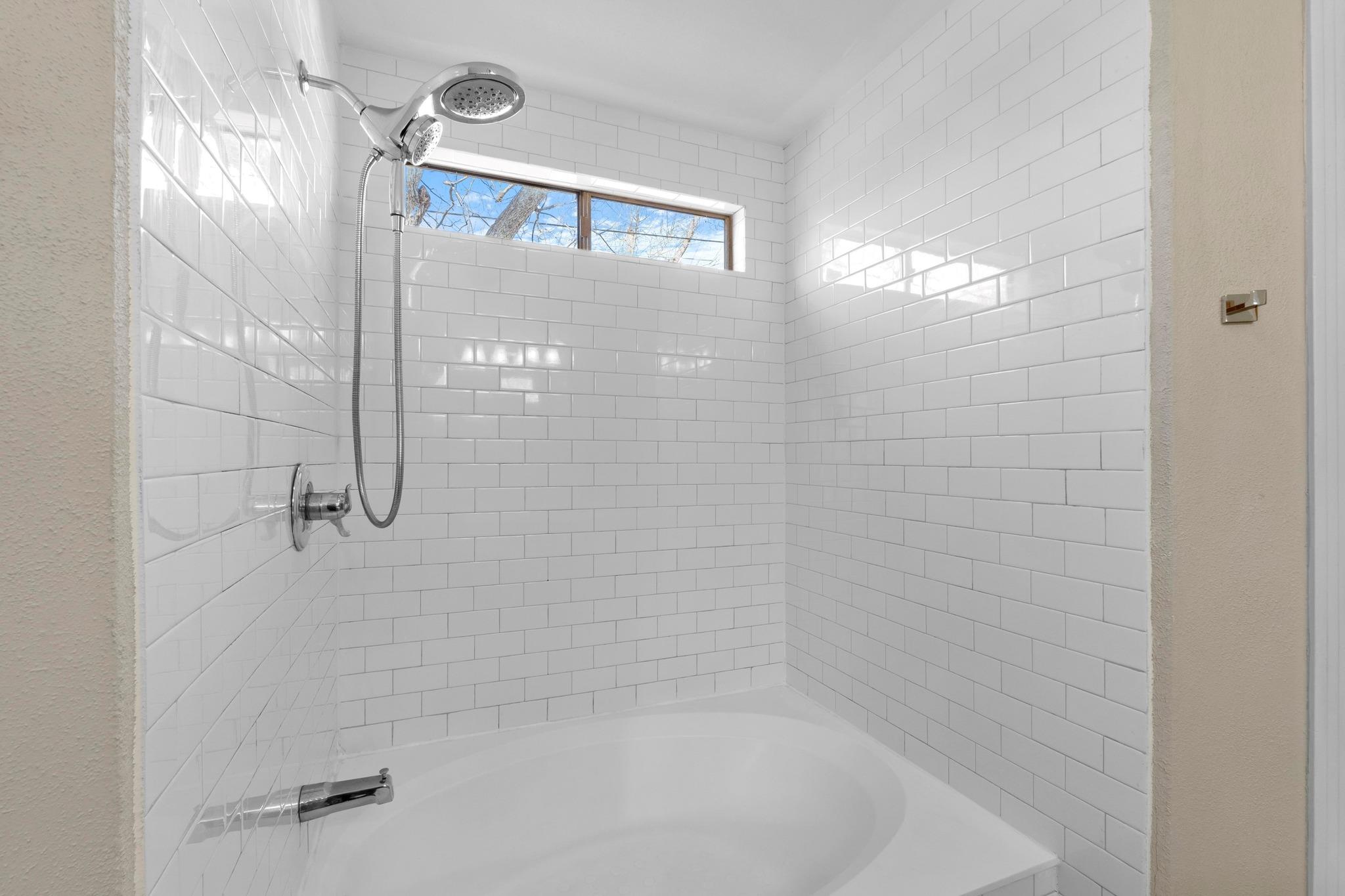 1000 Arcadia Ave, Austin, TX 78757