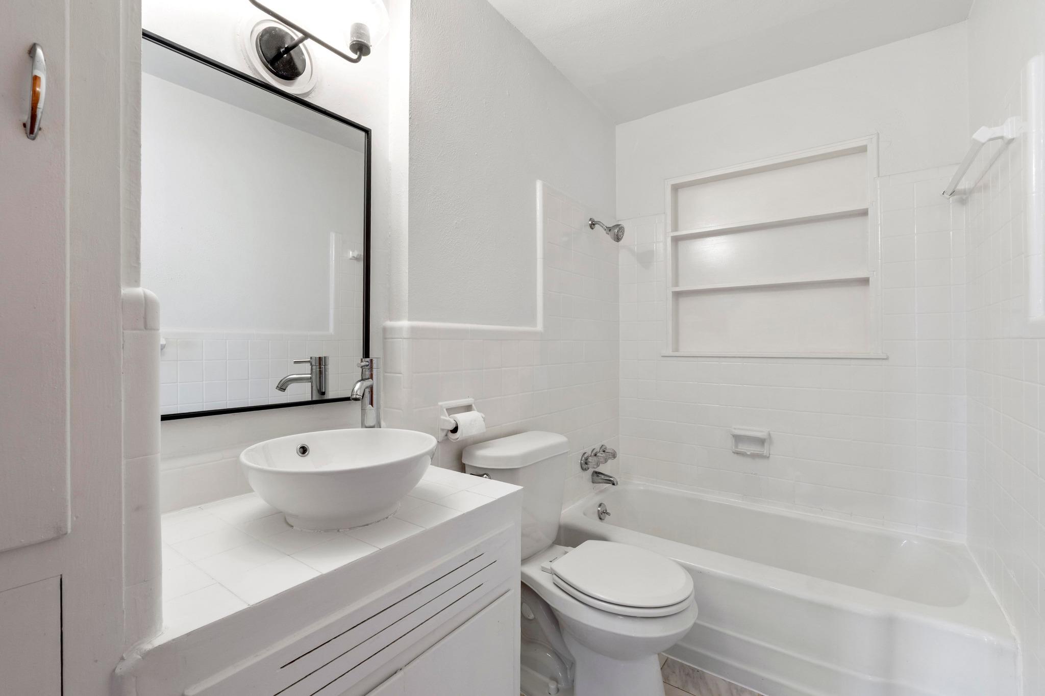 1000 Arcadia Ave, Austin, TX 78757