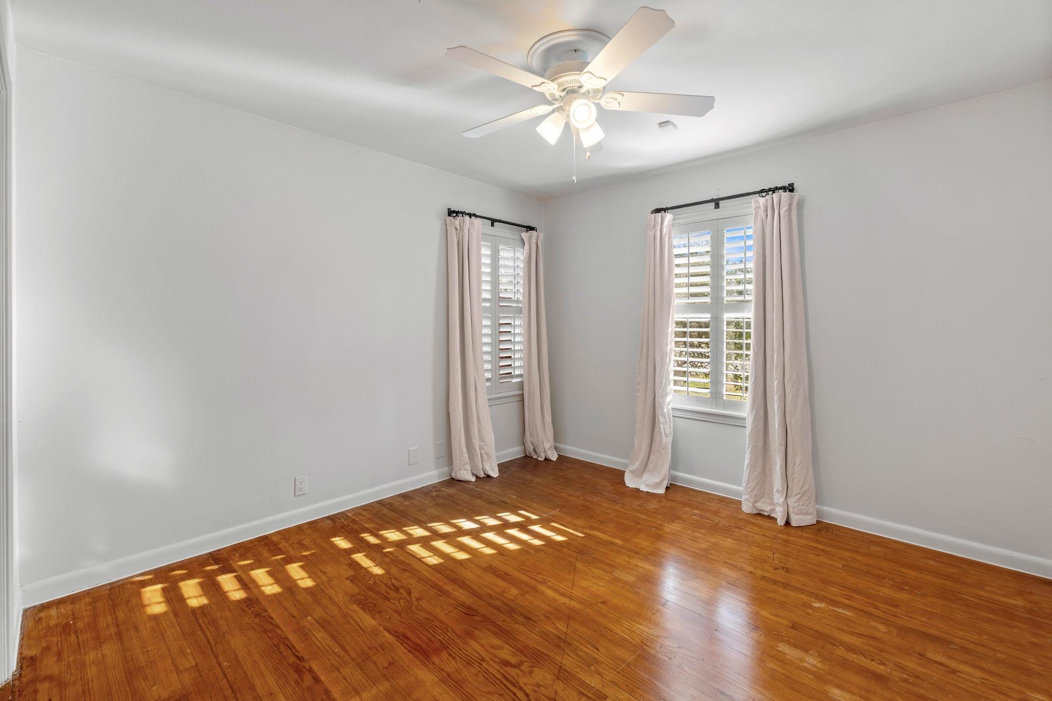 1000 Arcadia Ave, Austin, TX 78757