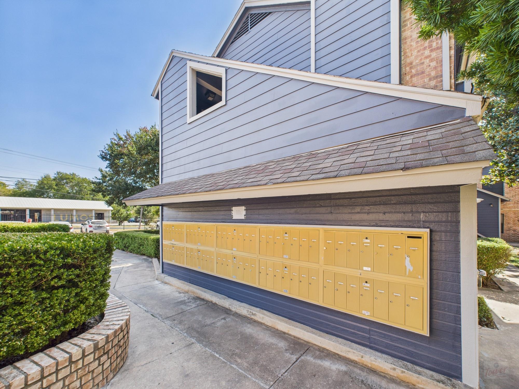 2500 Burleson Rd # 201, Austin, TX 78741