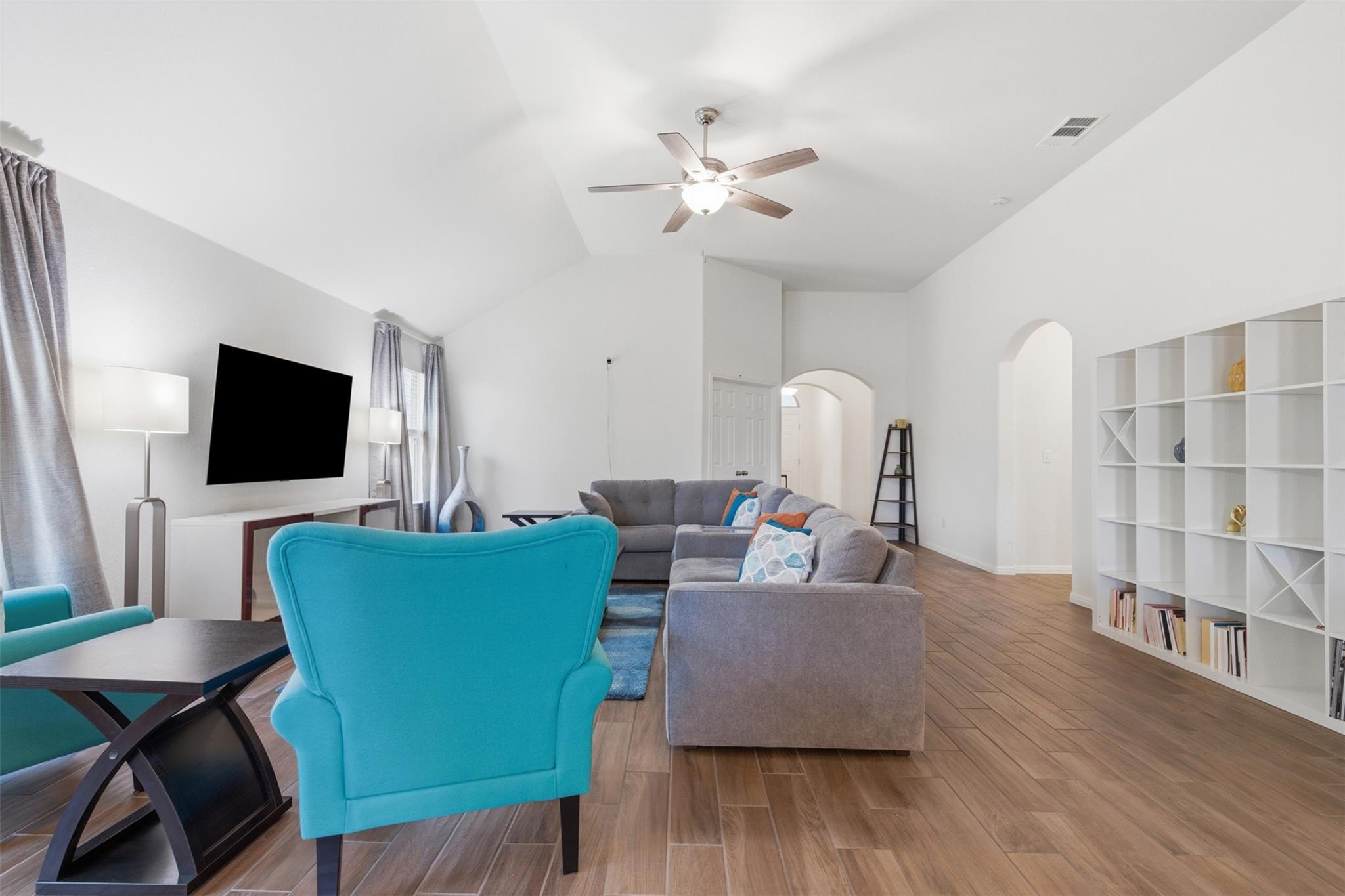 304 Somerville St, Leander, TX 78641