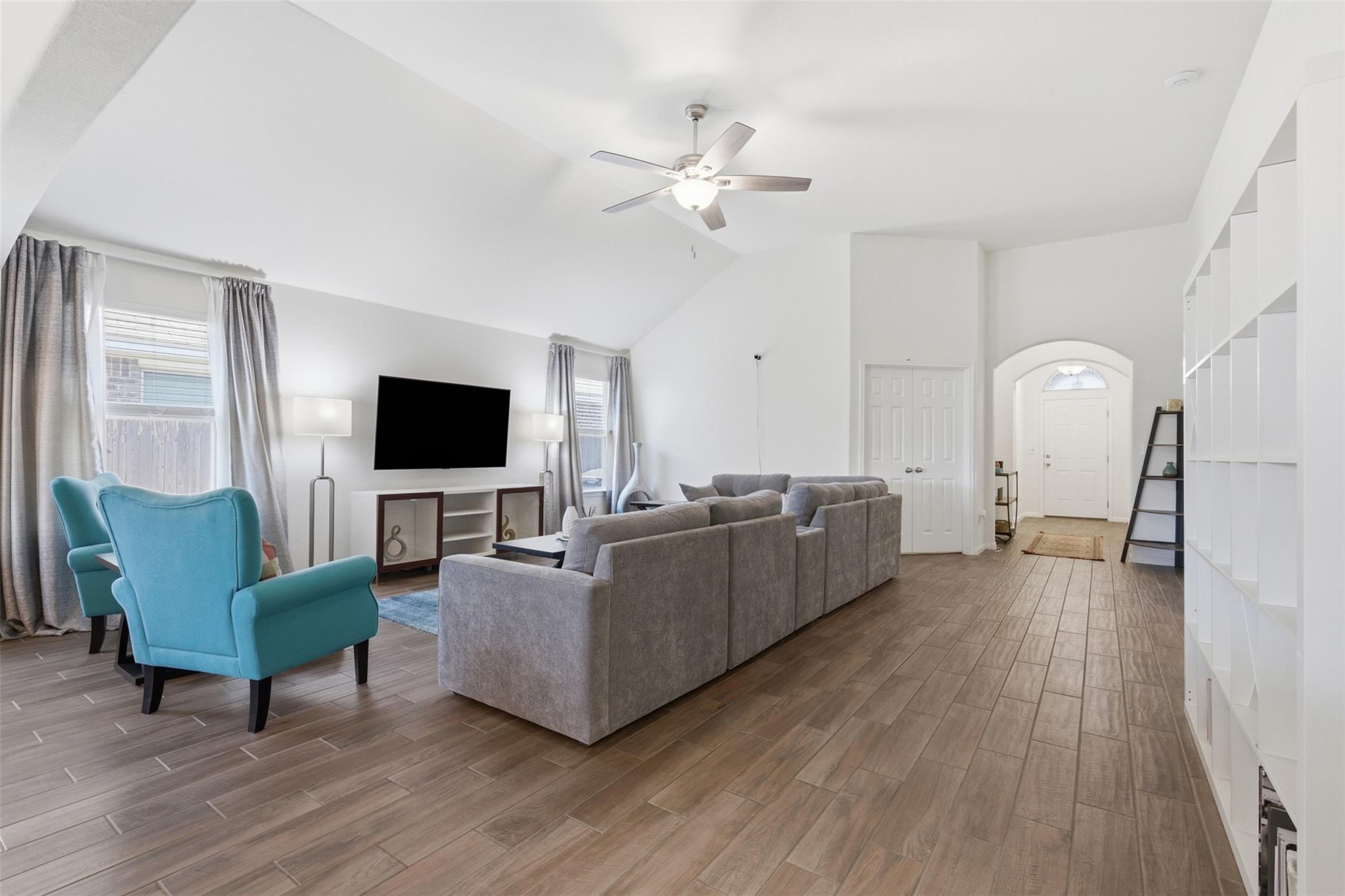 304 Somerville St, Leander, TX 78641