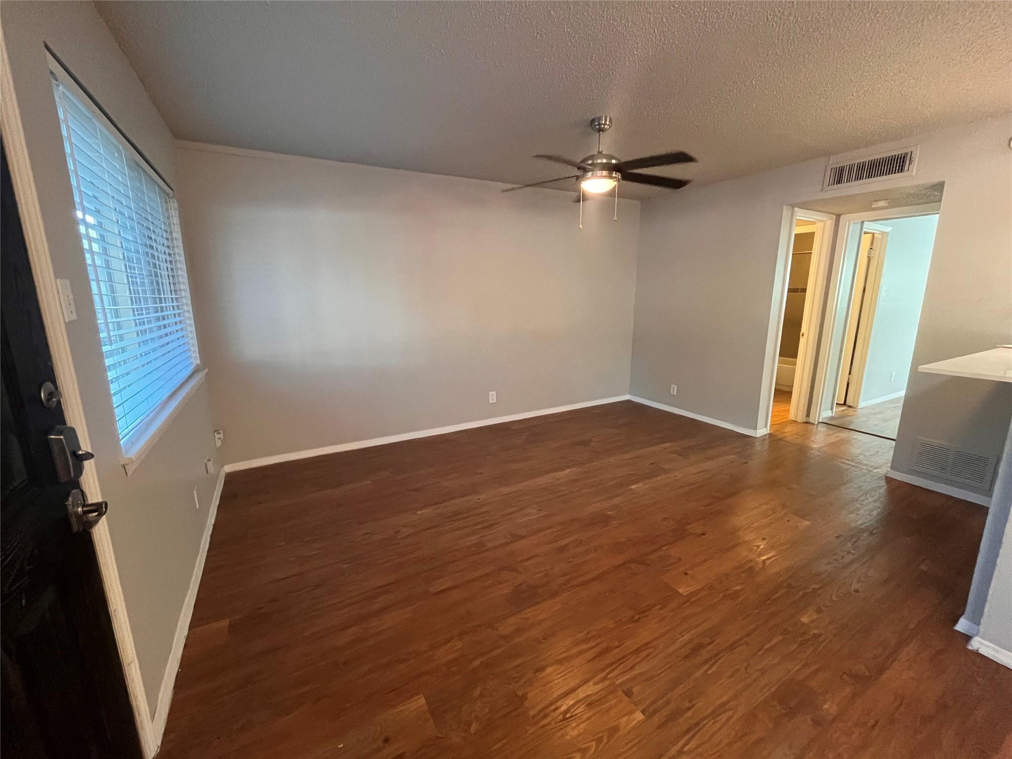 1202 Newning Ave # 207, Austin, TX 78704