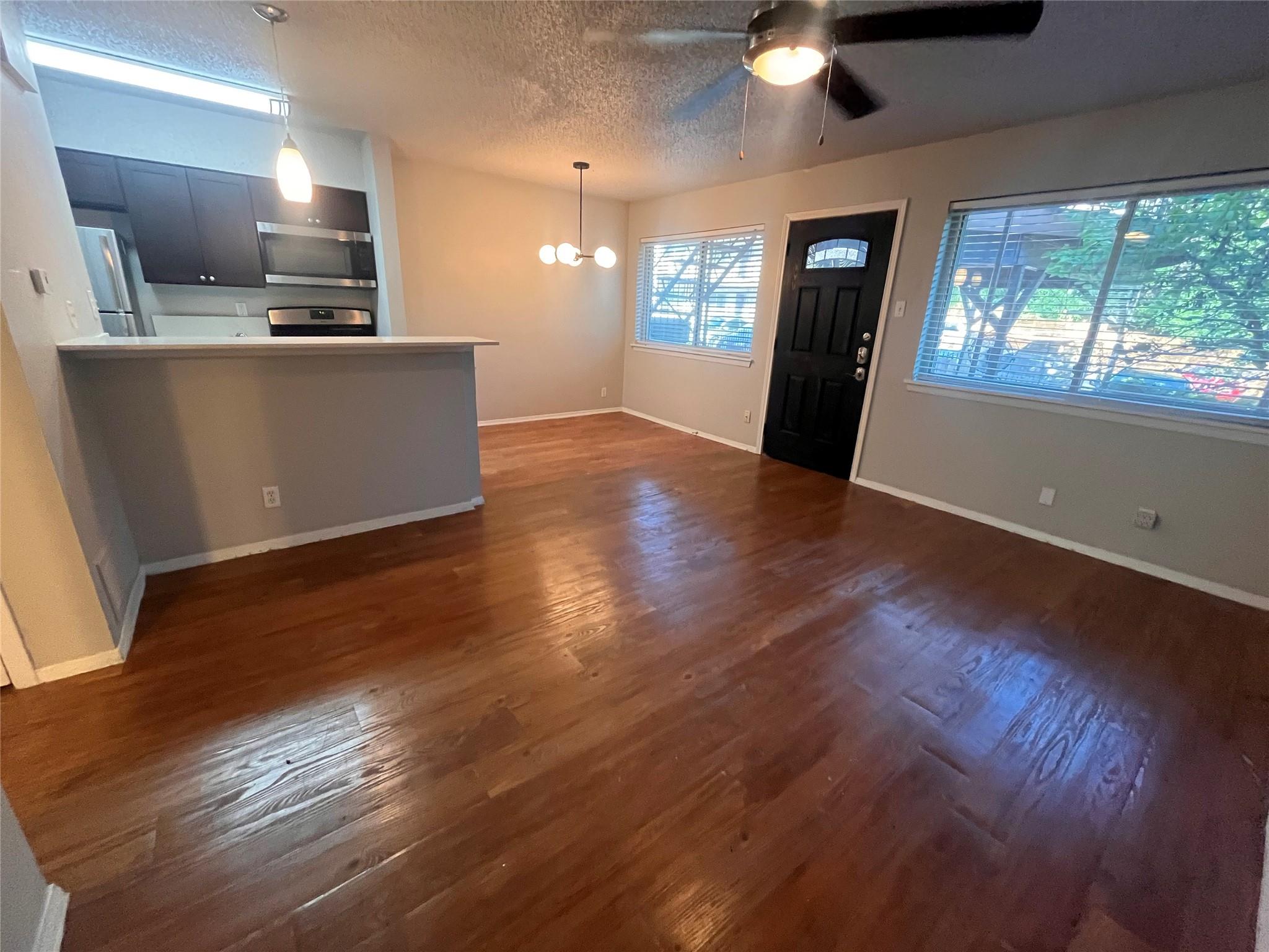 1202 Newning Ave # 207, Austin, TX 78704