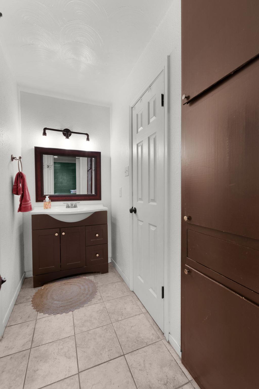 324 County Road 4932, Kempner, TX 76539