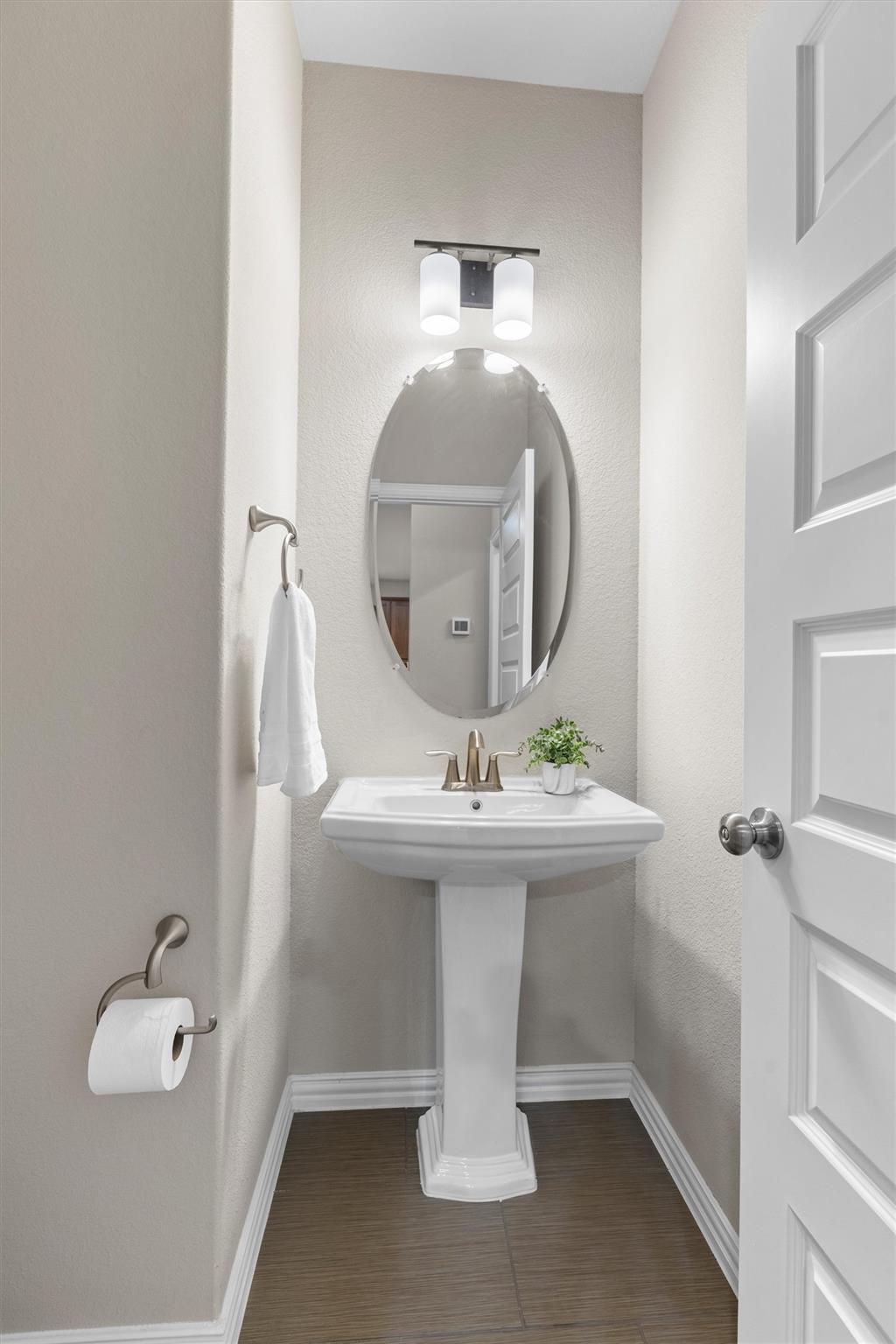 4216 Mercer Rd, Georgetown, TX 78628