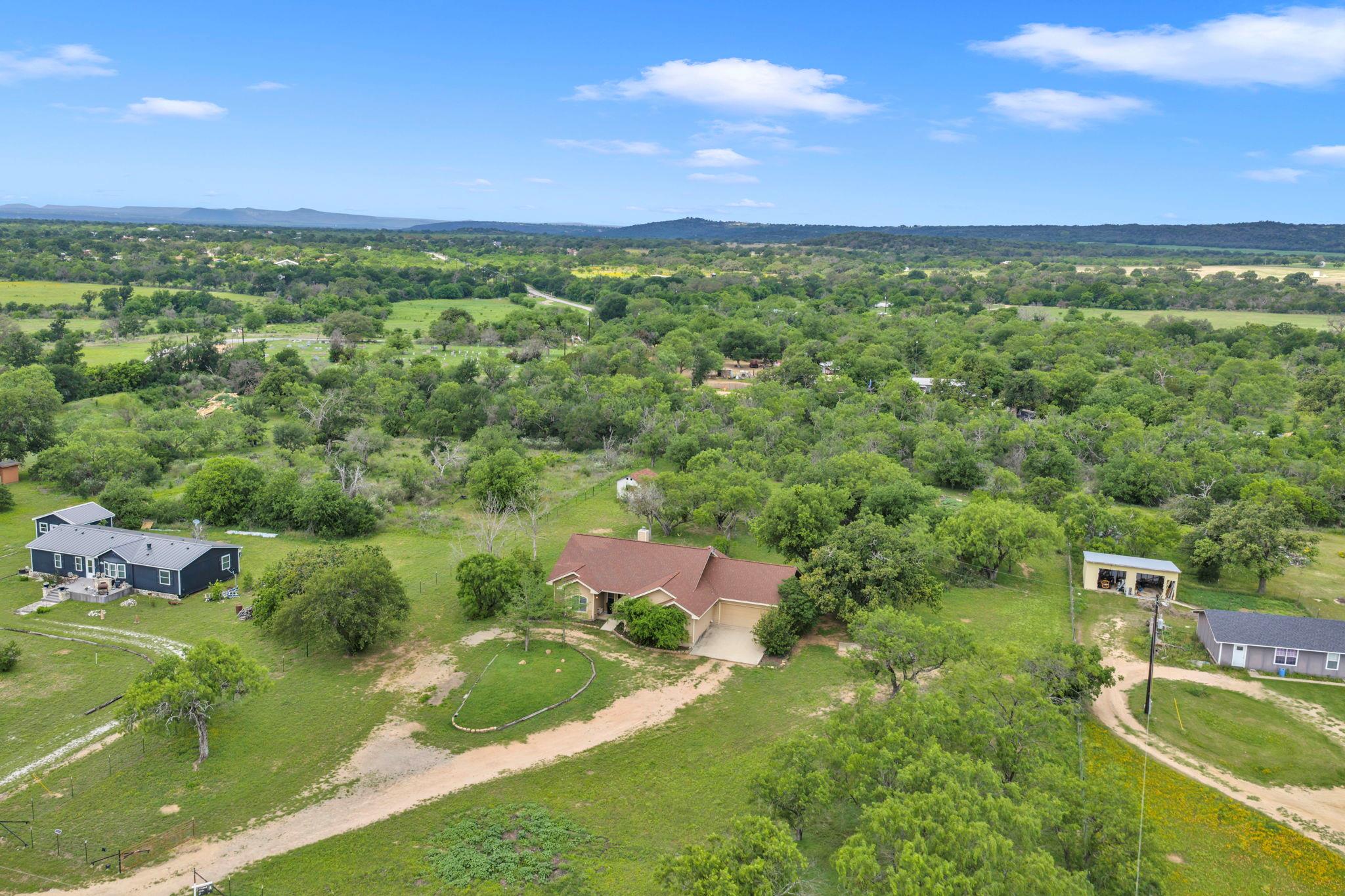 120 Zurita Trl, Marble Falls, TX 78654
