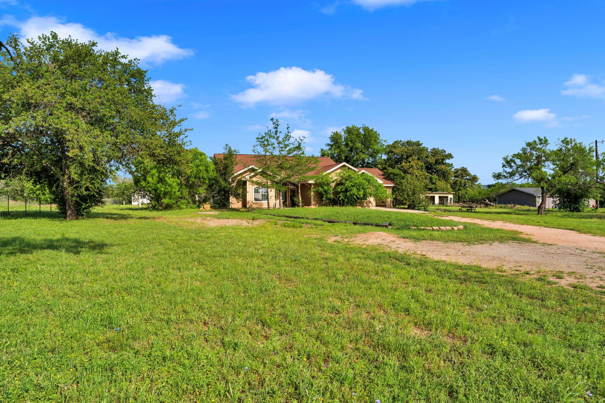 120 Zurita Trl, Marble Falls, TX 78654