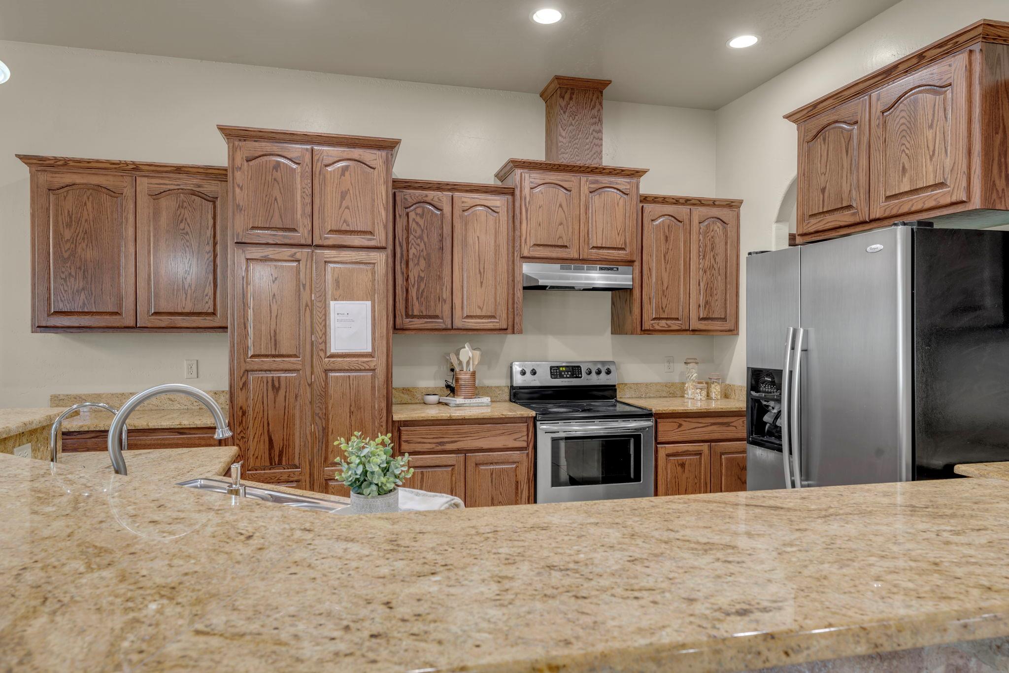 120 Zurita Trl, Marble Falls, TX 78654