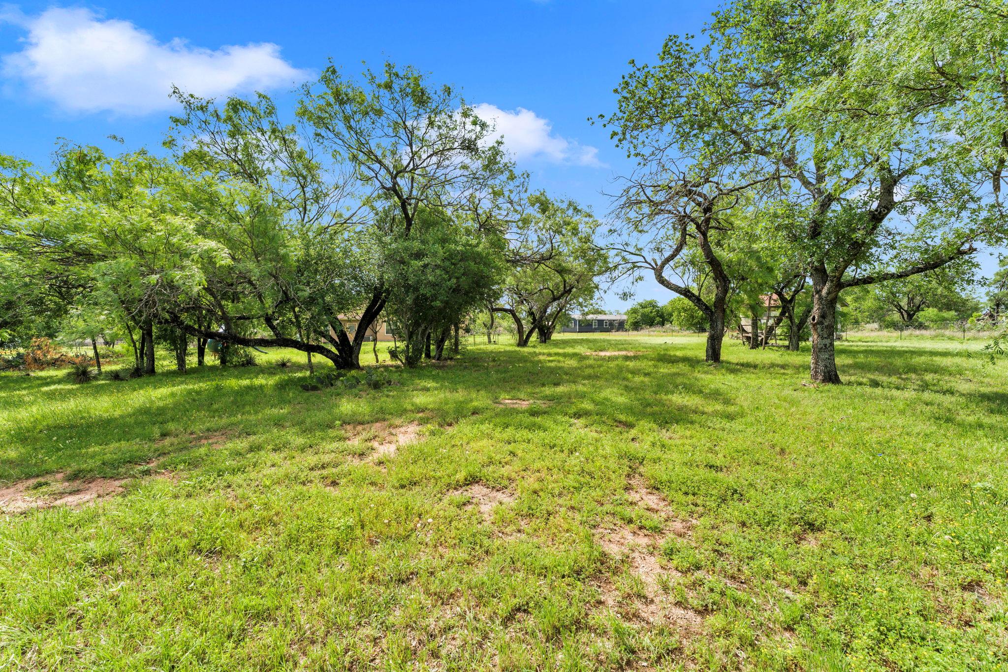 120 Zurita Trl, Marble Falls, TX 78654